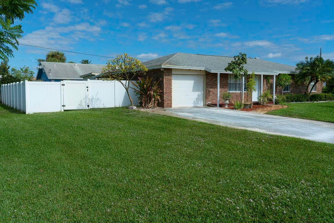 3119 Caribb Way, Lake Worth, FL 33462 — photo 1 of 19