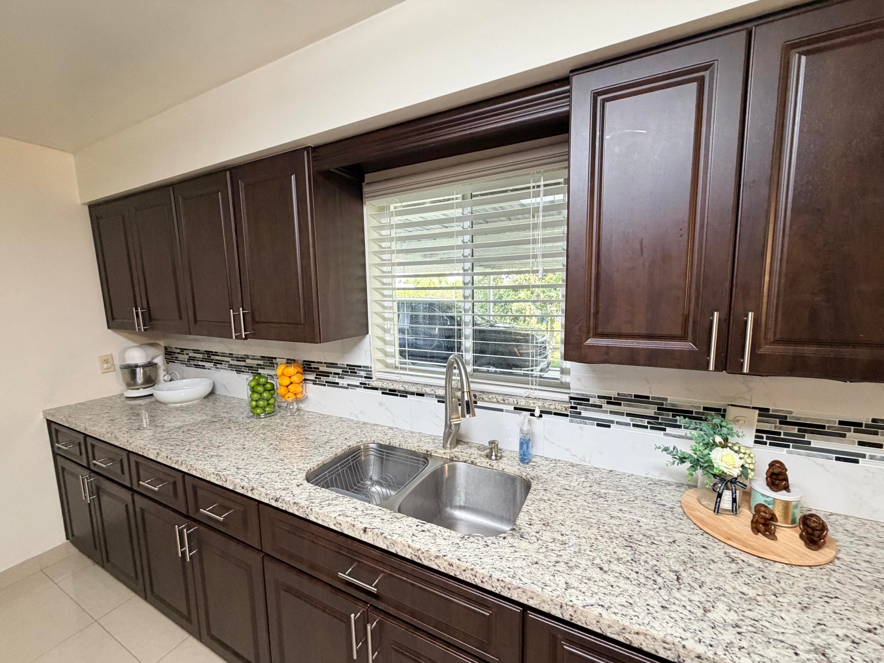 955 NW 4th St Street, Belle Glade, FL 33430 — photo 22 of 26
