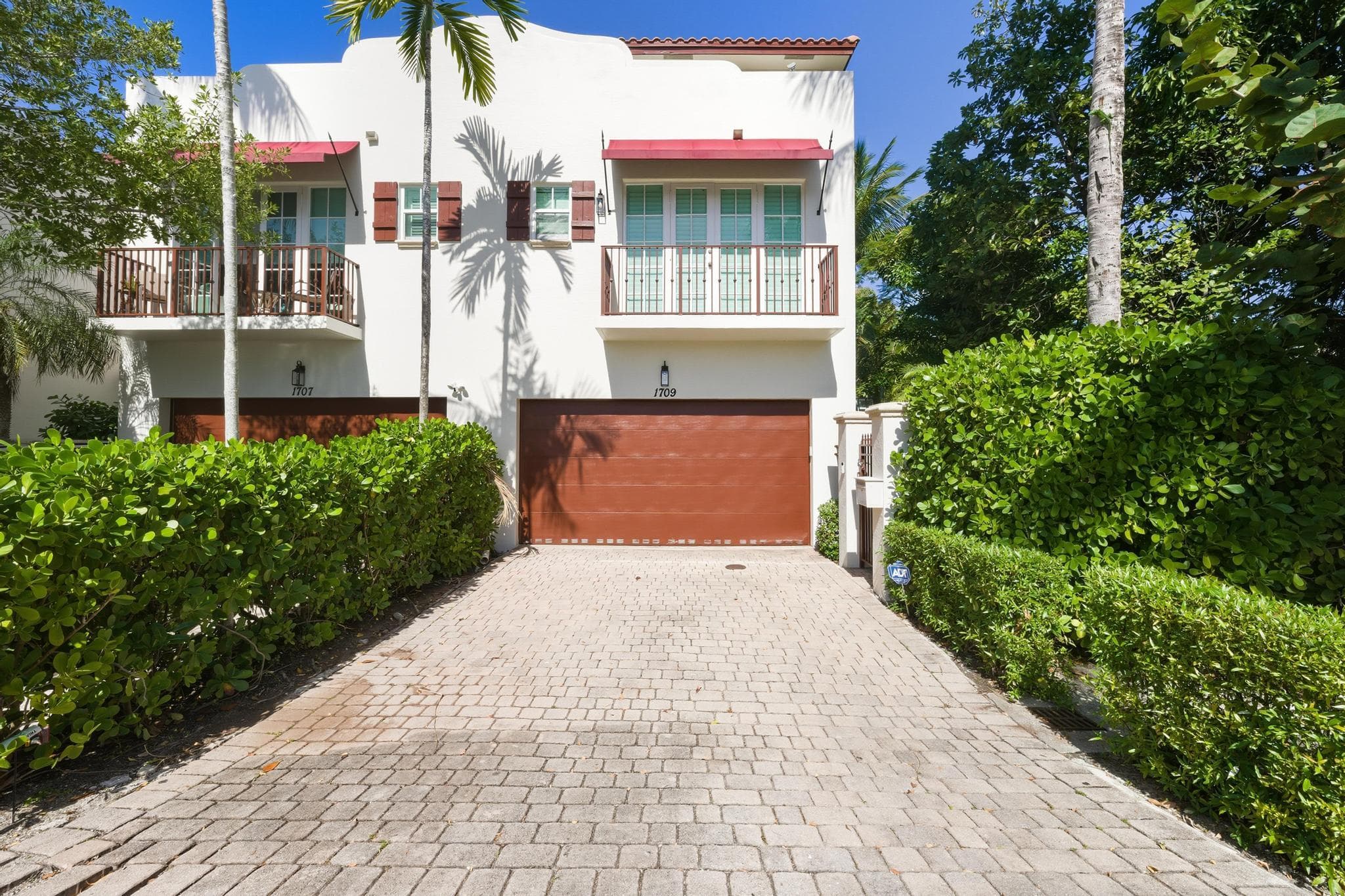 1709 NE 8th Street 1709, Fort Lauderdale, FL 33304 — photo 8 of 62