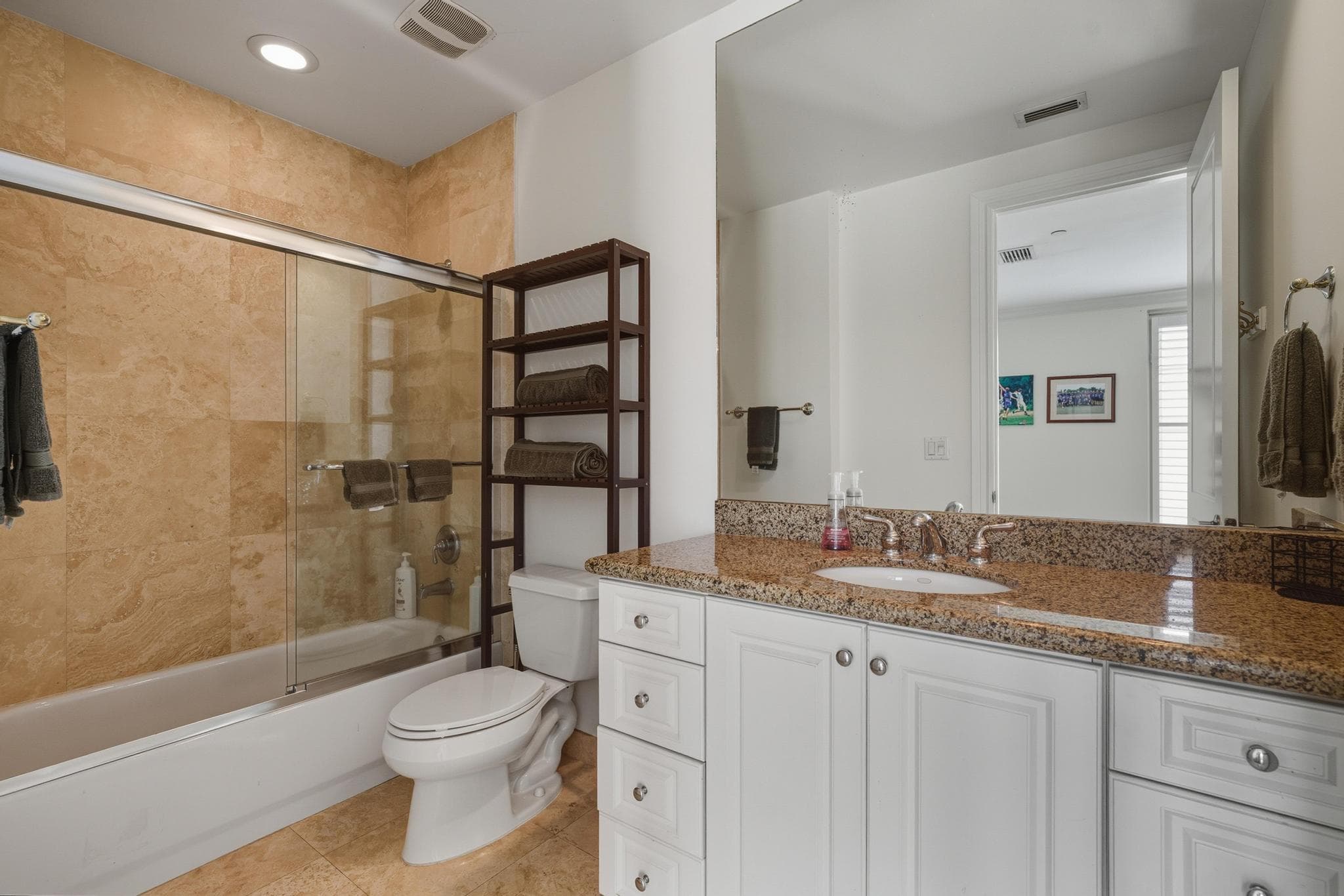 1709 NE 8th Street 1709, Fort Lauderdale, FL 33304 — photo 35 of 62