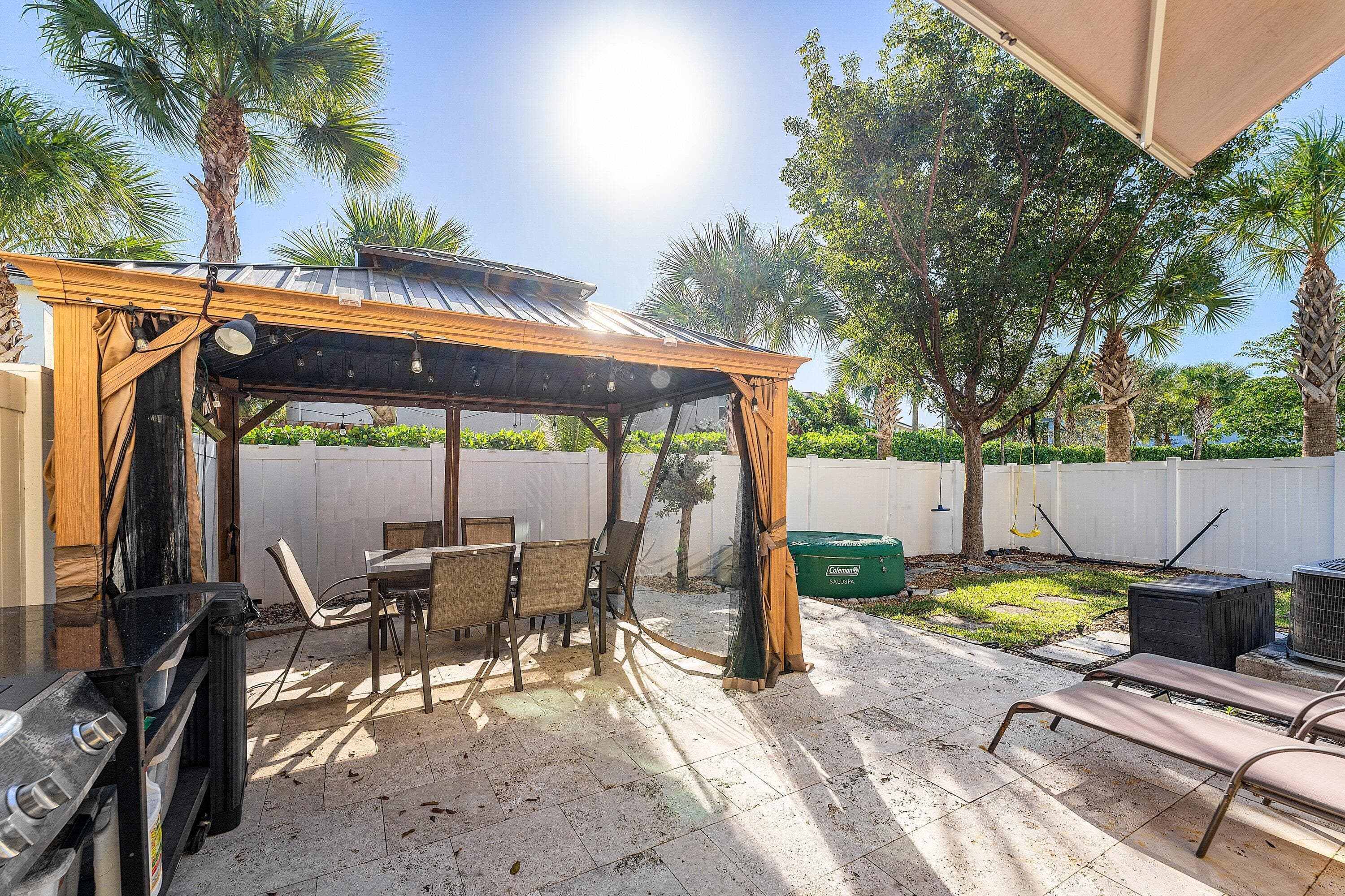 4330 Lago Drive, Deerfield Beach, FL 33064 — photo 30 of 36