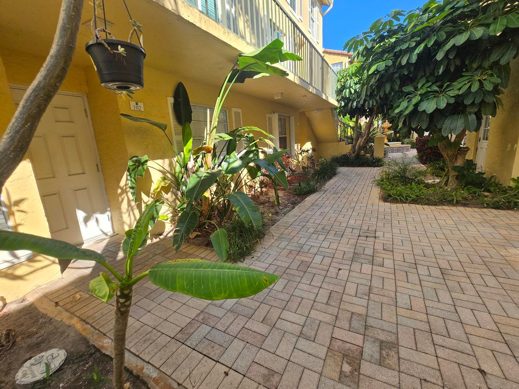 1105 Lake Shore Drive 102, Lake Park, FL 33403 — photo 22 of 23