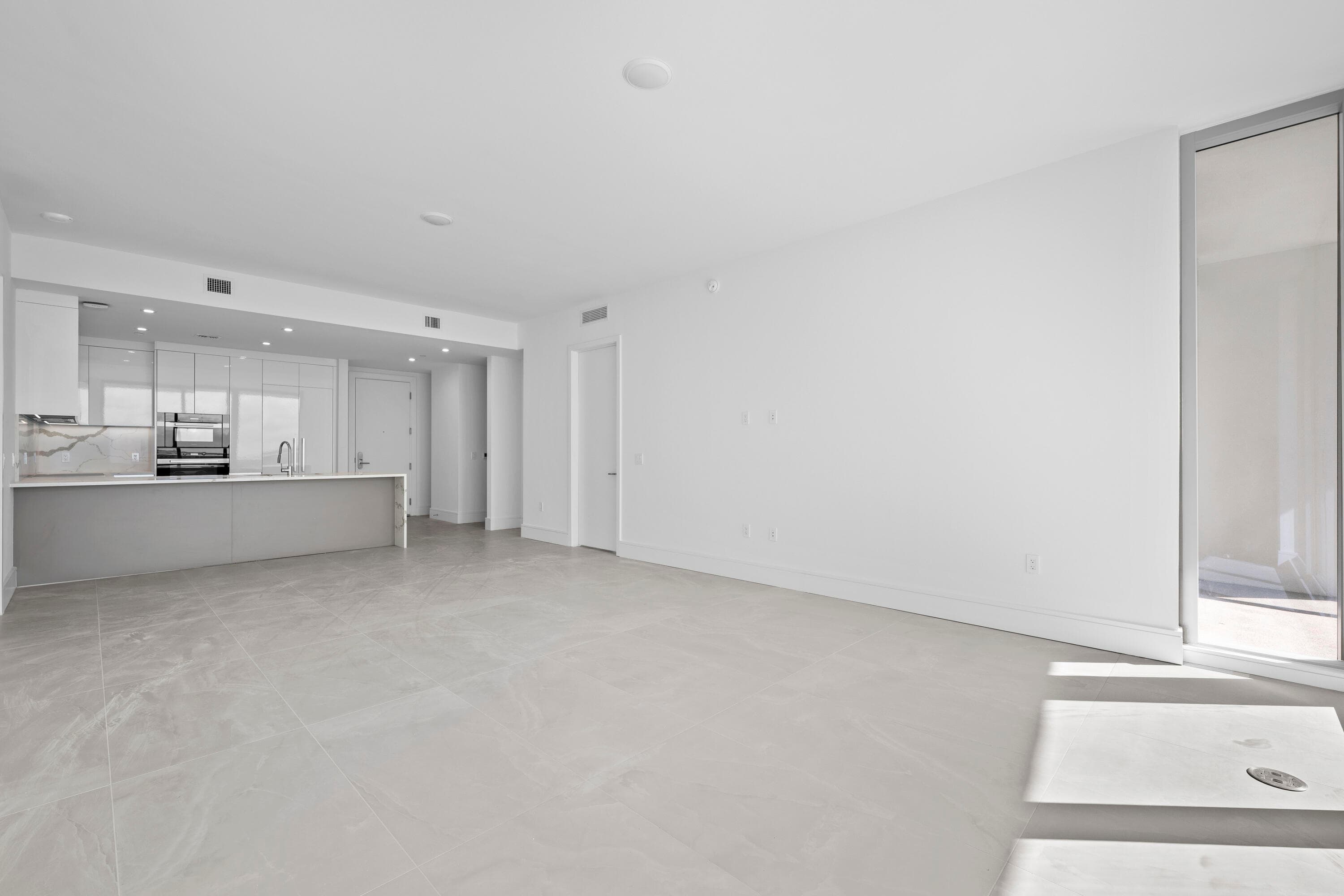 220 Lake Shore Drive 915, Lake Park, FL 33403 — photo 6 of 53