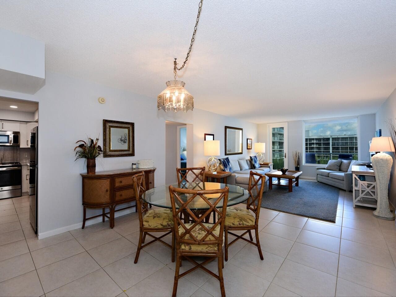 3450 S Ocean Boulevard 406, Palm Beach, FL 33480 — photo 13 of 37