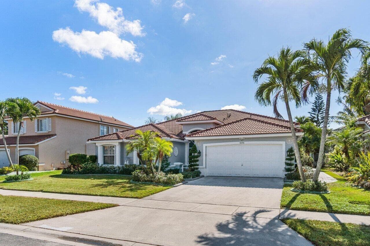 5696 Muirfield Village Circle, Lake Worth, FL 33463 — photo 2 of 55
