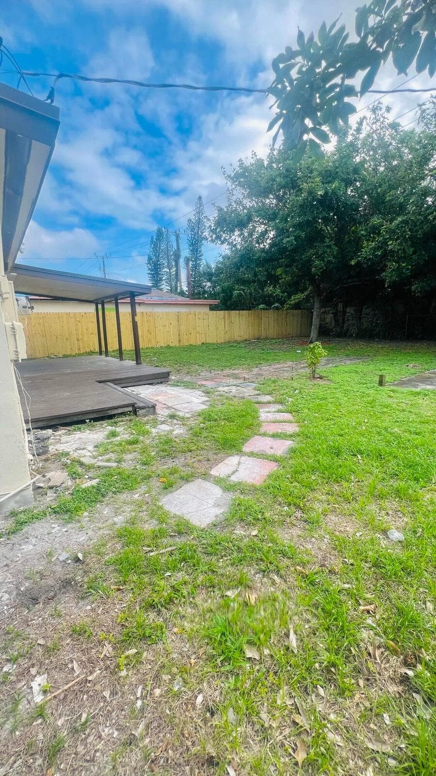 2360 Nw 2nd Street Street, Pompano Beach, FL 33069 — photo 13 of 15