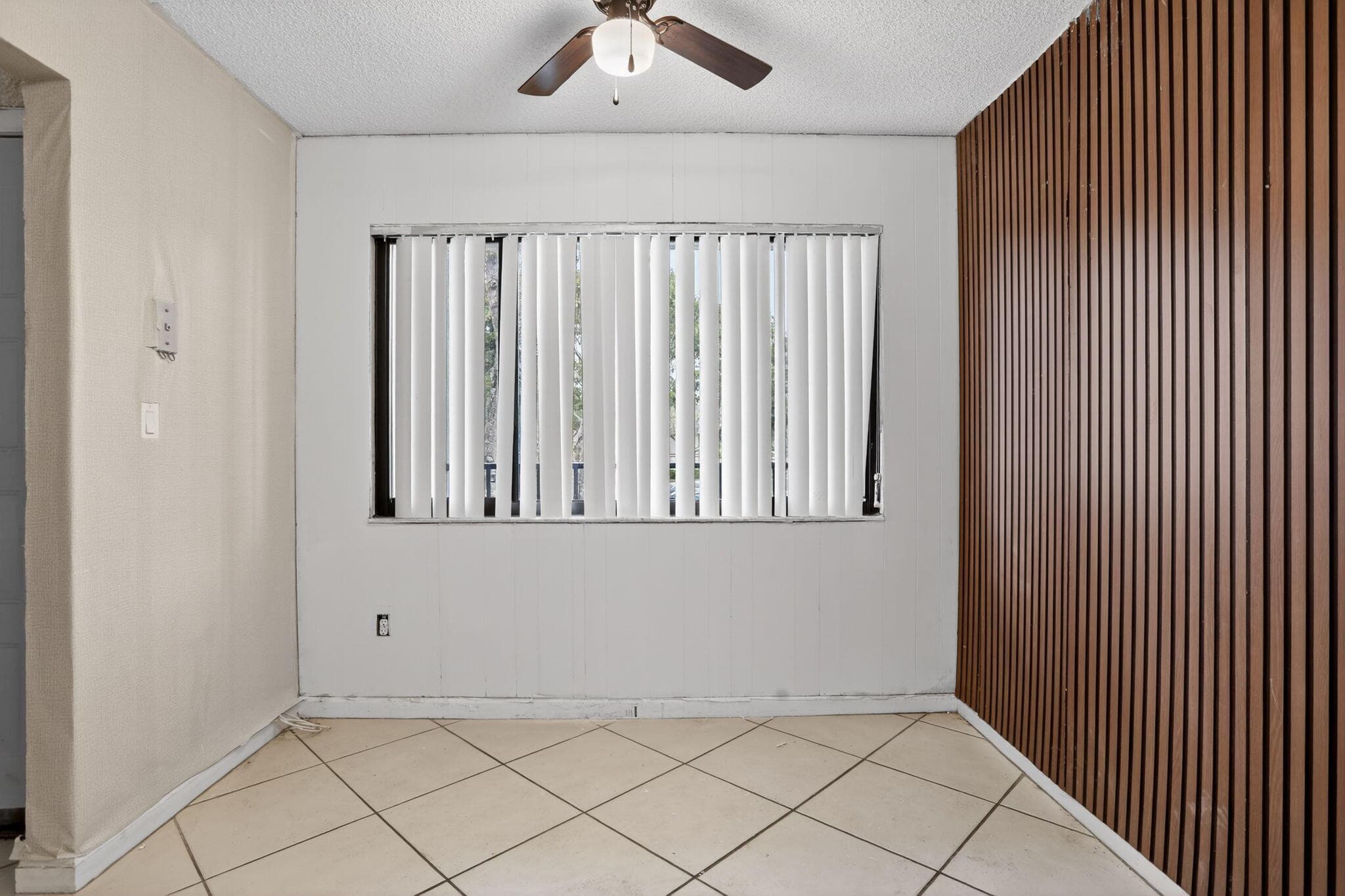 10837 W Clairmont Circle 208, Tamarac, FL 33321 — photo 5 of 45