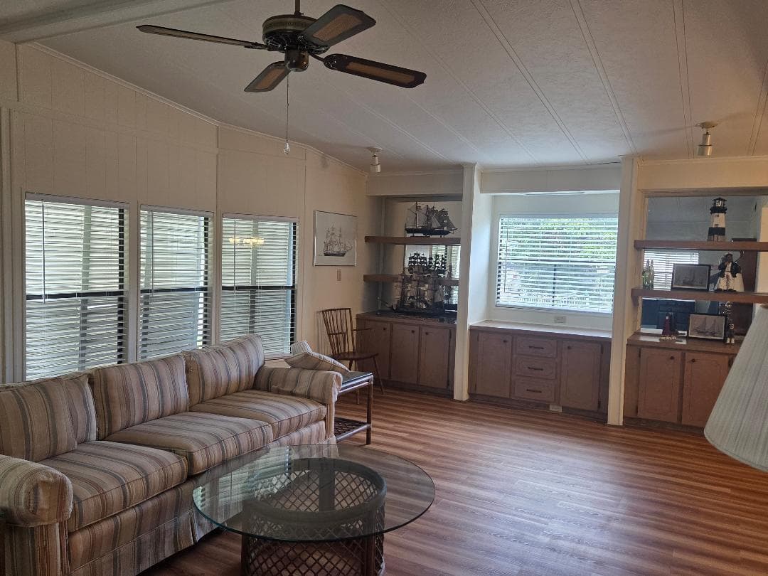 7761 SE Shenandoah Drive, Hobe Sound, FL 33455 — photo 16 of 21