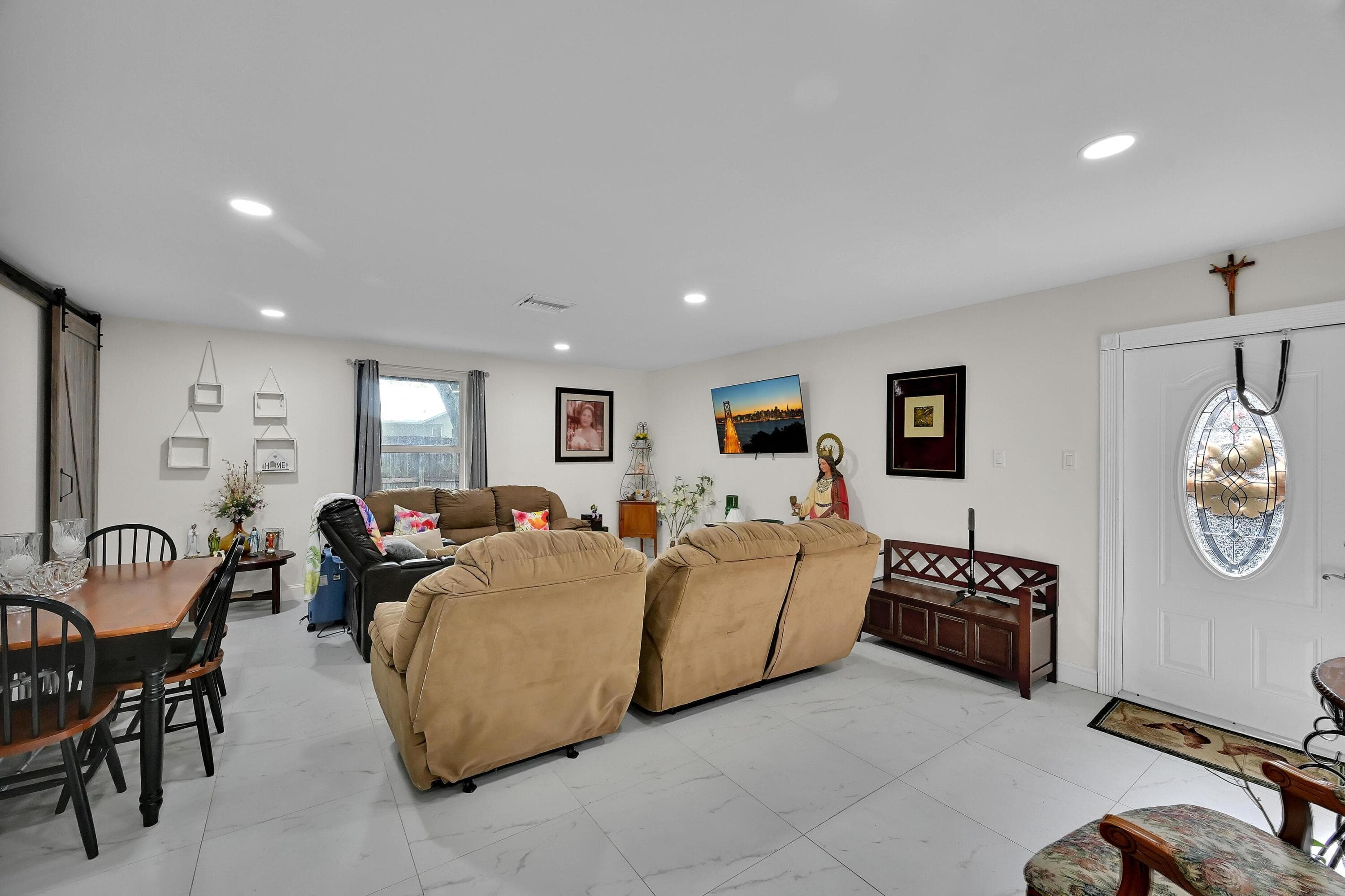2404 Dade Road, Fort Pierce, FL 34982 — photo 33 of 61