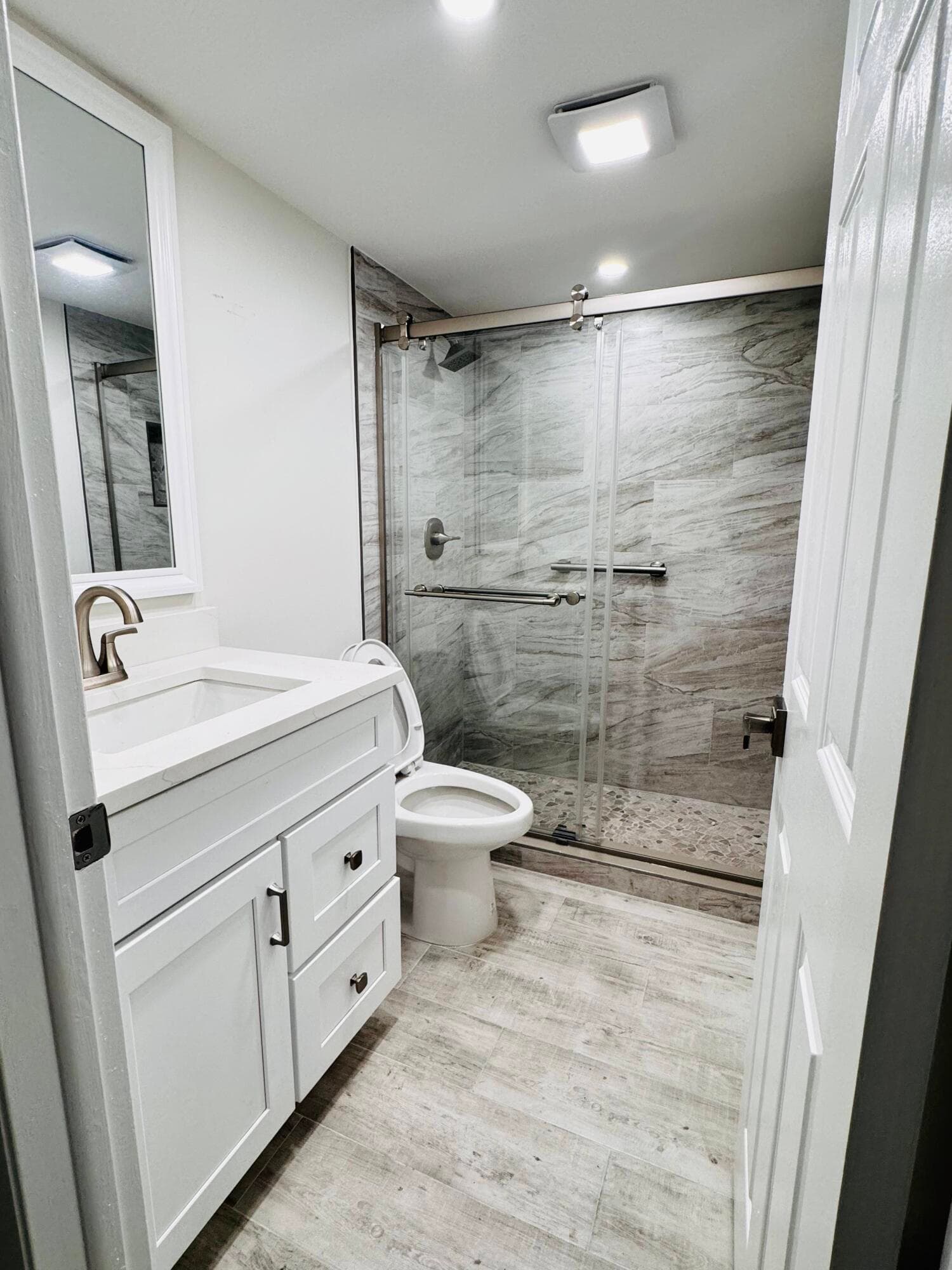 293 Flanders G, Delray Beach, FL 33484 — photo 10 of 35