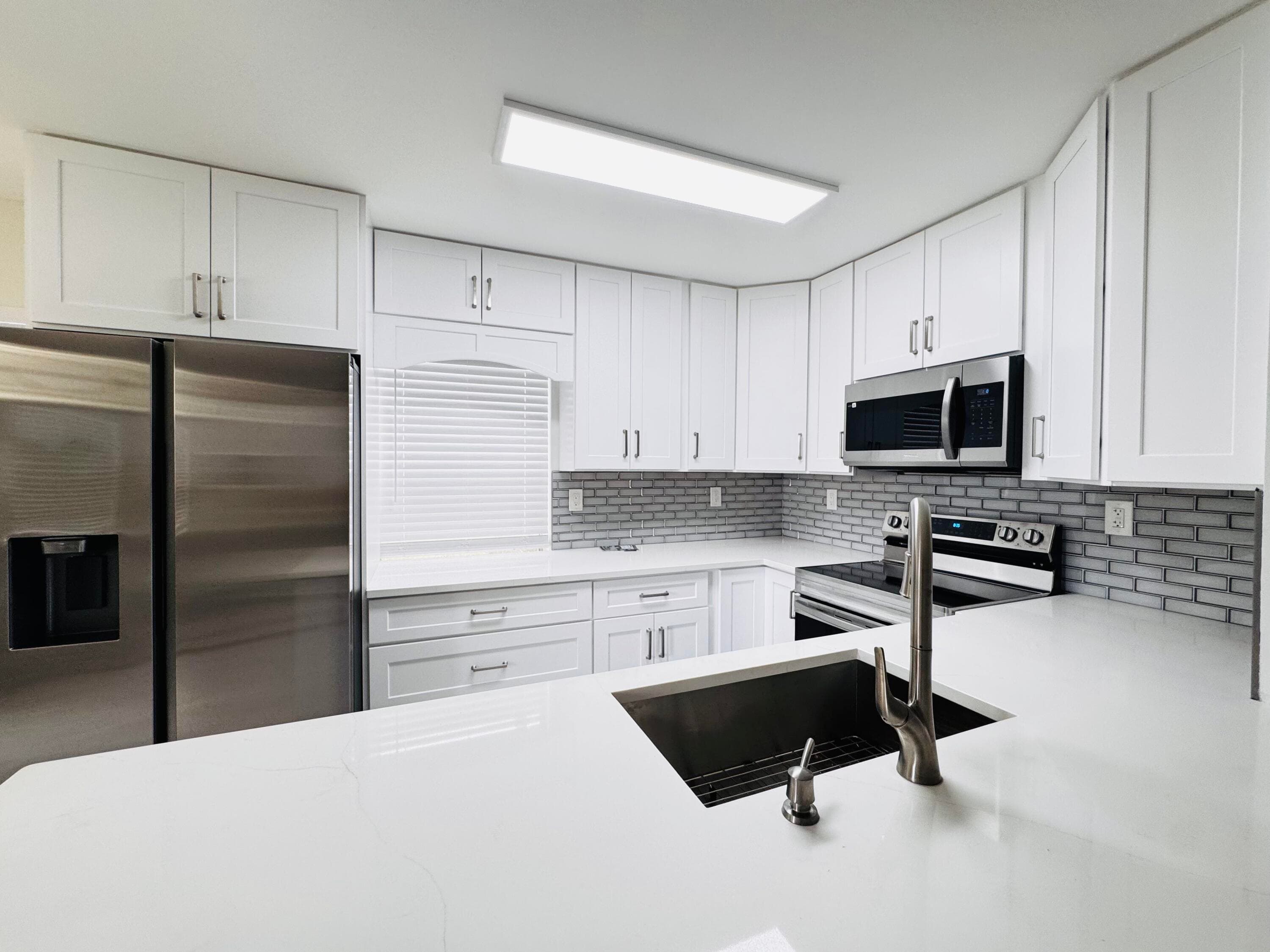 293 Flanders G, Delray Beach, FL 33484 — photo 19 of 35