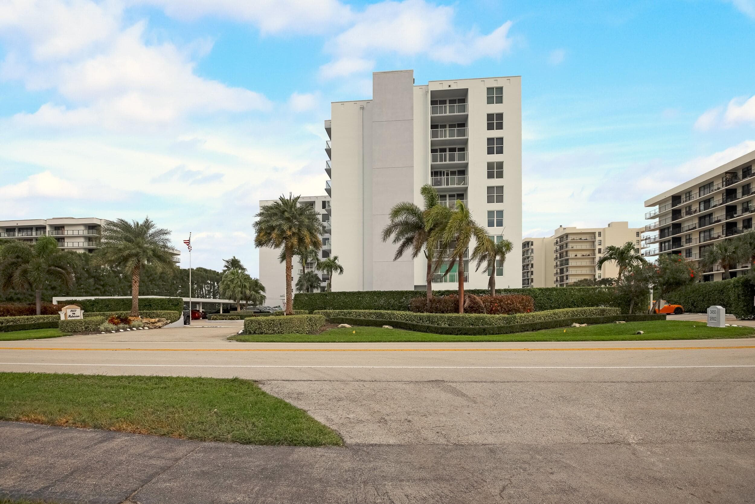 3450 S Ocean Boulevard 106, Palm Beach, FL 33480 — photo 1 of 30