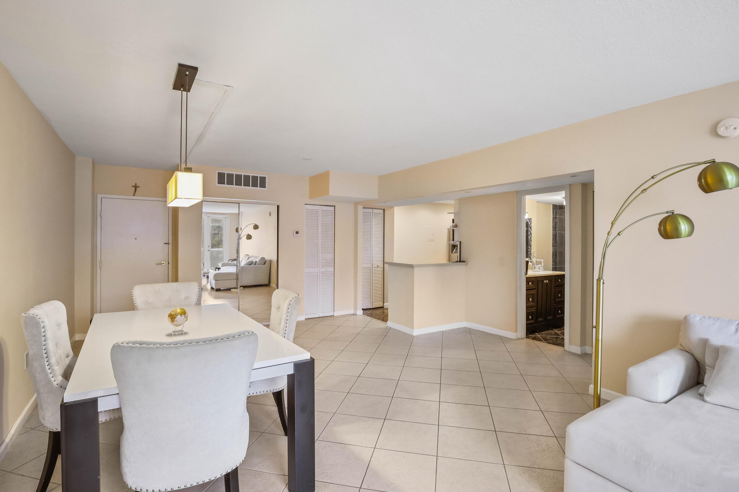 3450 S Ocean Boulevard 106, Palm Beach, FL 33480 — photo 8 of 30
