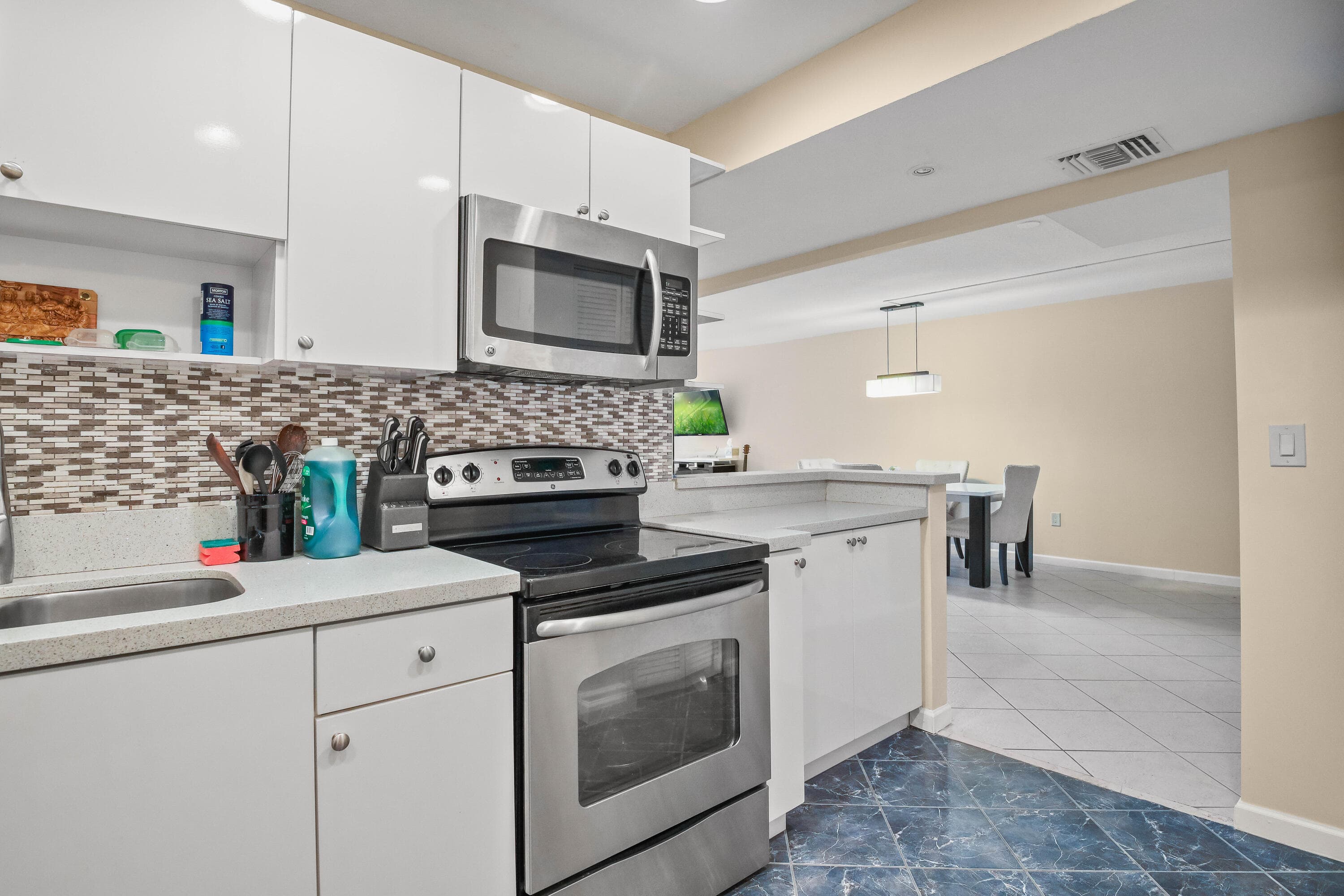 3450 S Ocean Boulevard 106, Palm Beach, FL 33480 — photo 11 of 30