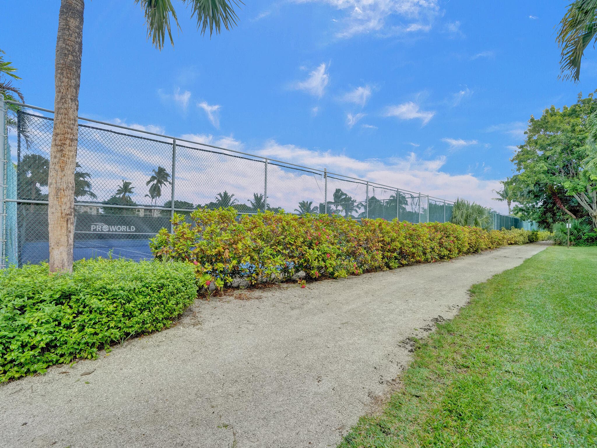 955 Egret Circle 405, Delray Beach, FL 33444 — photo 44 of 45