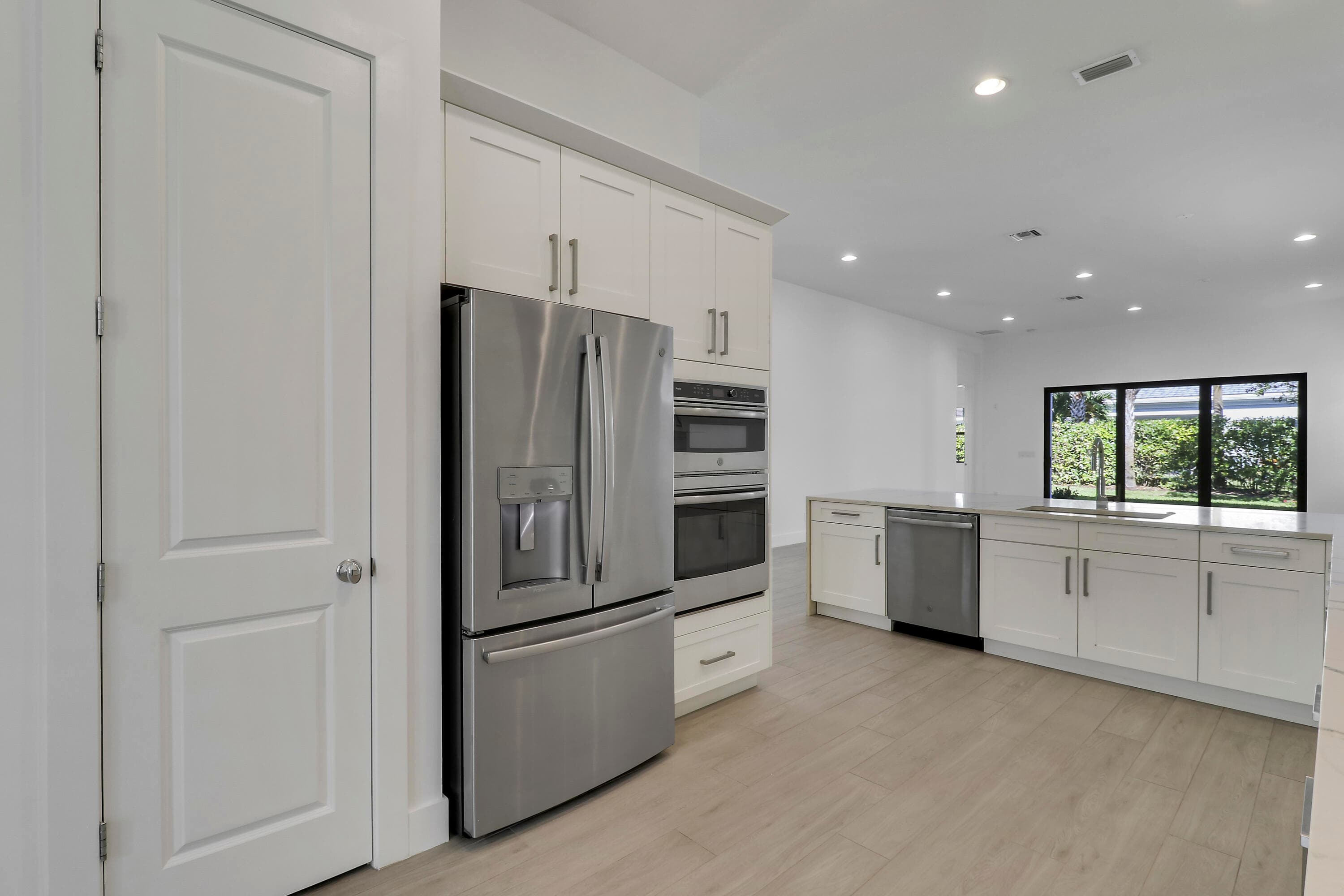 5619 Delacroix Terrace, Palm Beach Gardens, FL 33418 — photo 11 of 55