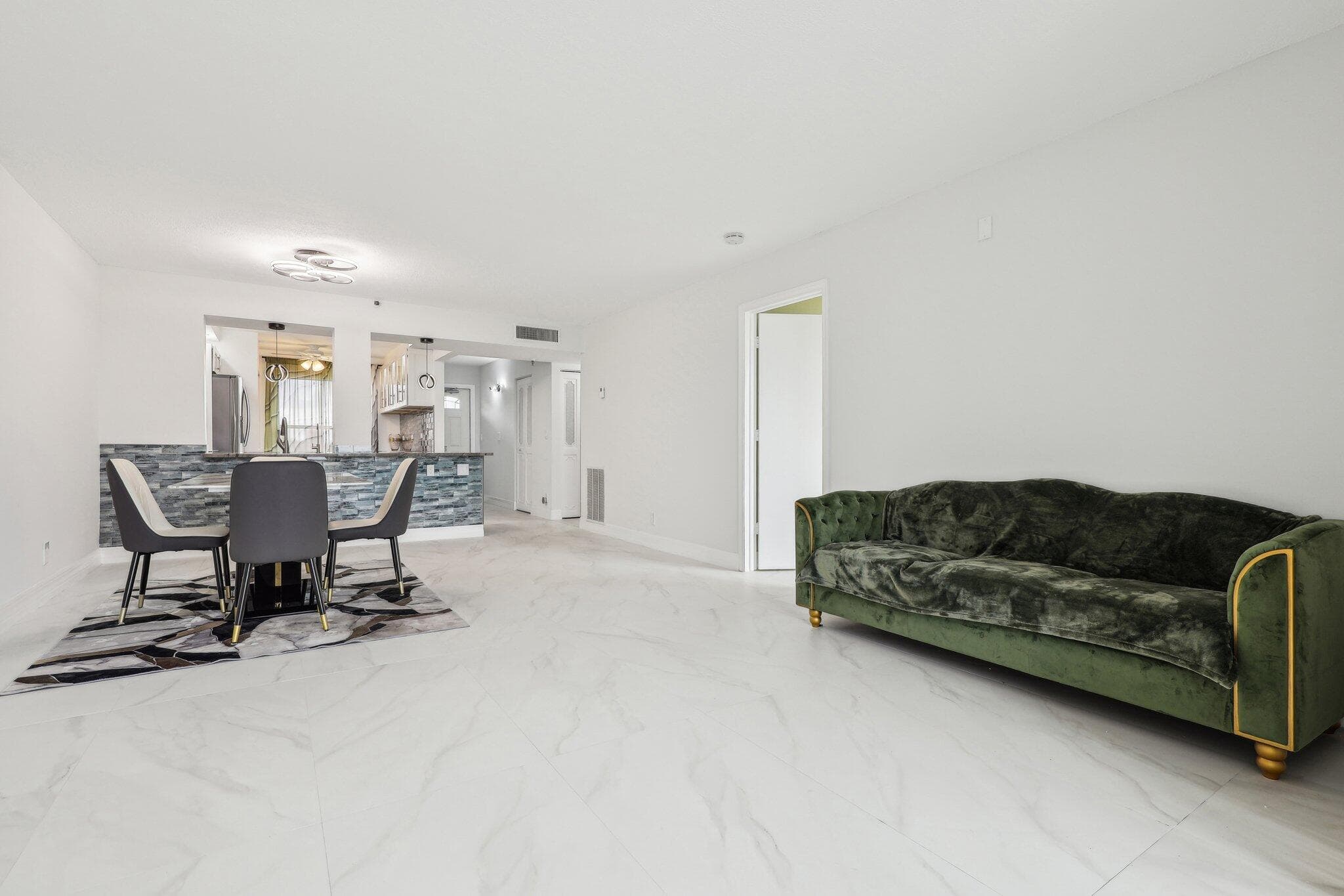 14575 Bonaire Boulevard 403, Delray Beach, FL 33446 — photo 11 of 46