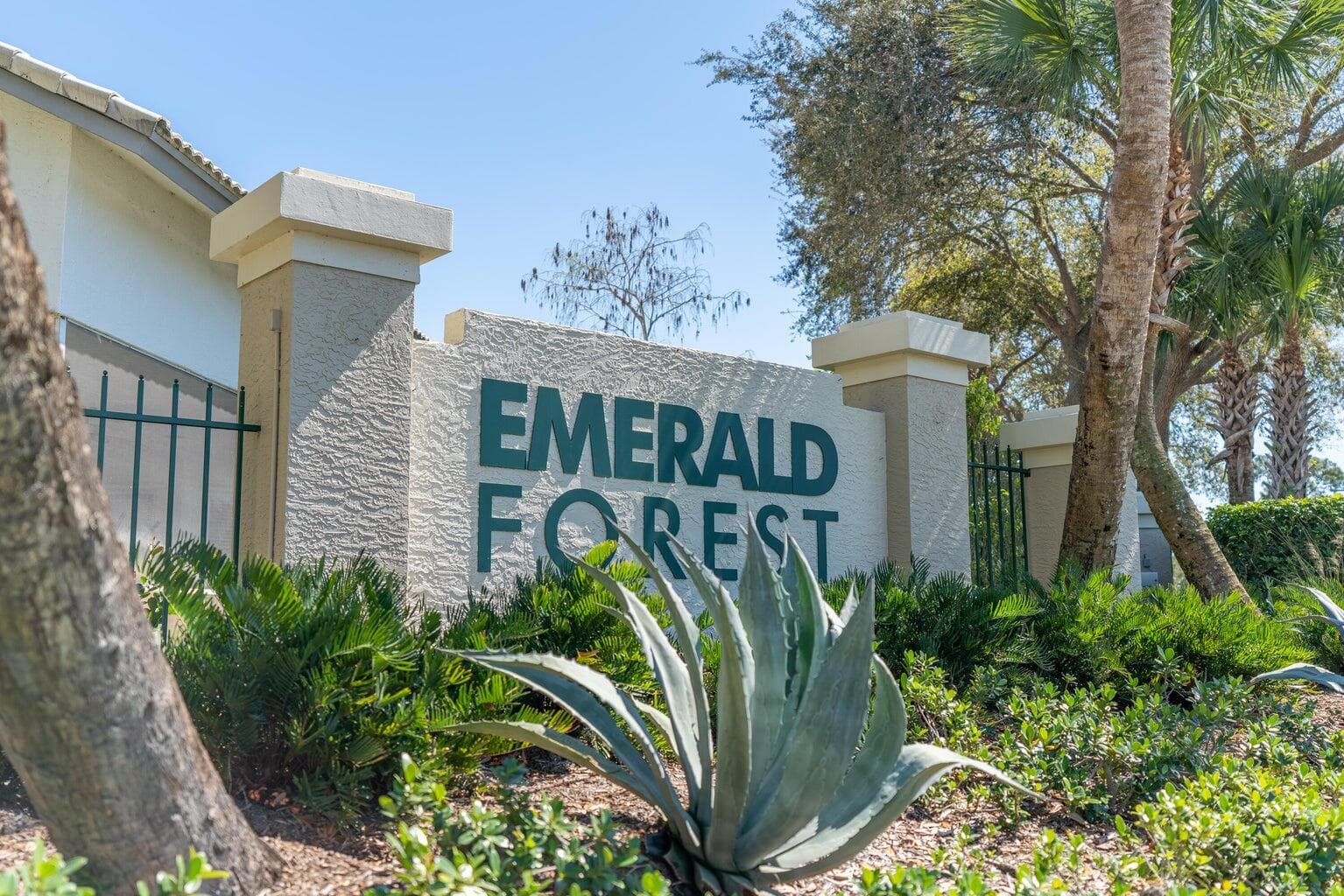1304 Lake Breeze Drive, Wellington, FL 33414 — photo 13 of 15