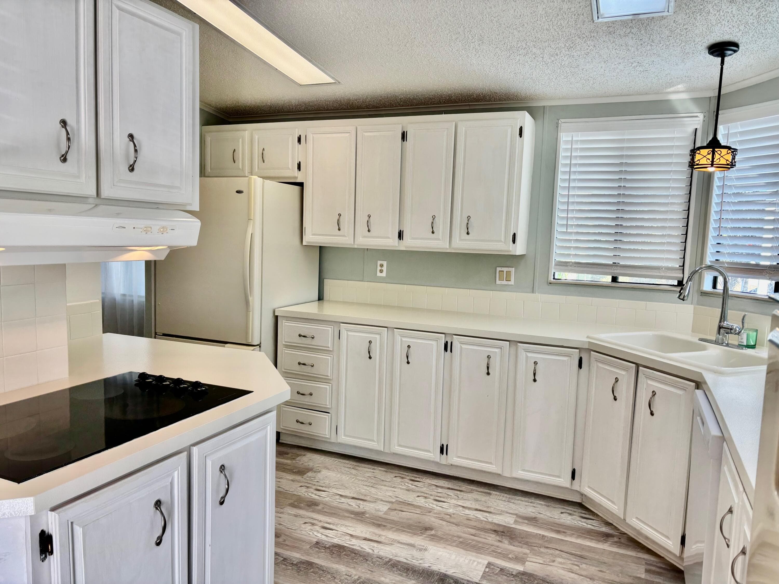 8203 Cinnamon Lane, Port St. Lucie, FL 34952 — photo 4 of 46