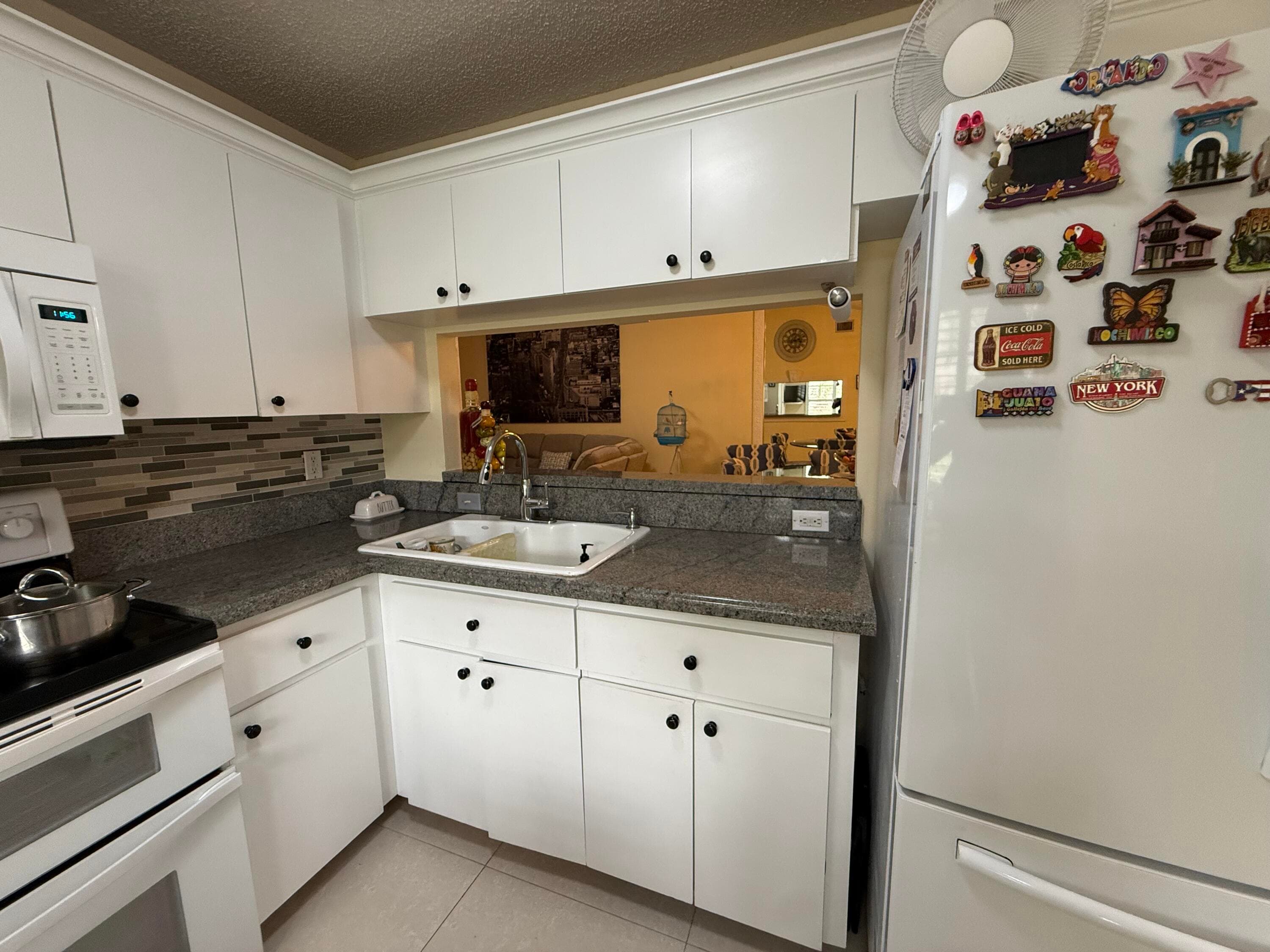 4550 Biddeford Avenue 42, West Palm Beach, FL 33417 — photo 3 of 26