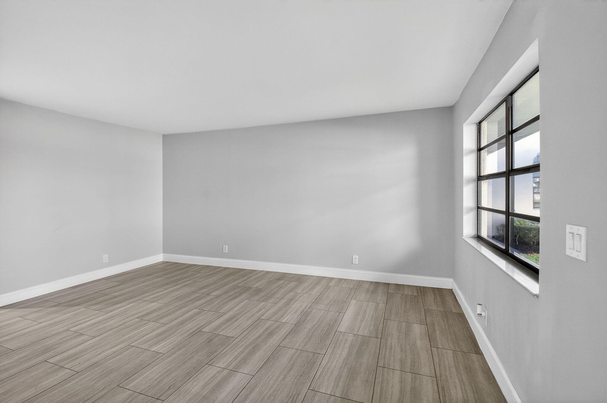 450 Piedmont J 450, Delray Beach, FL 33484 — photo 2 of 78