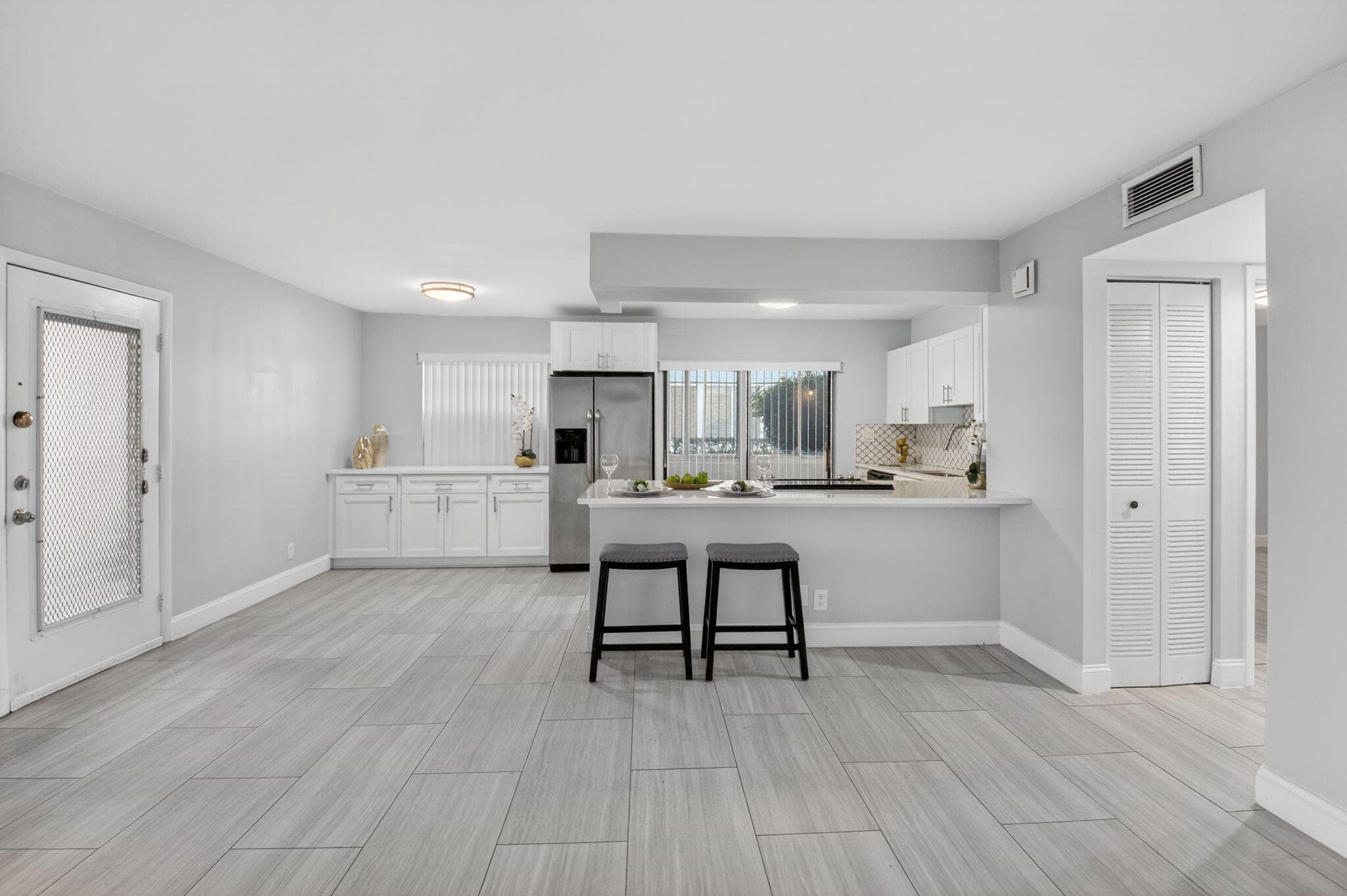 450 Piedmont J 450, Delray Beach, FL 33484 — photo 6 of 78