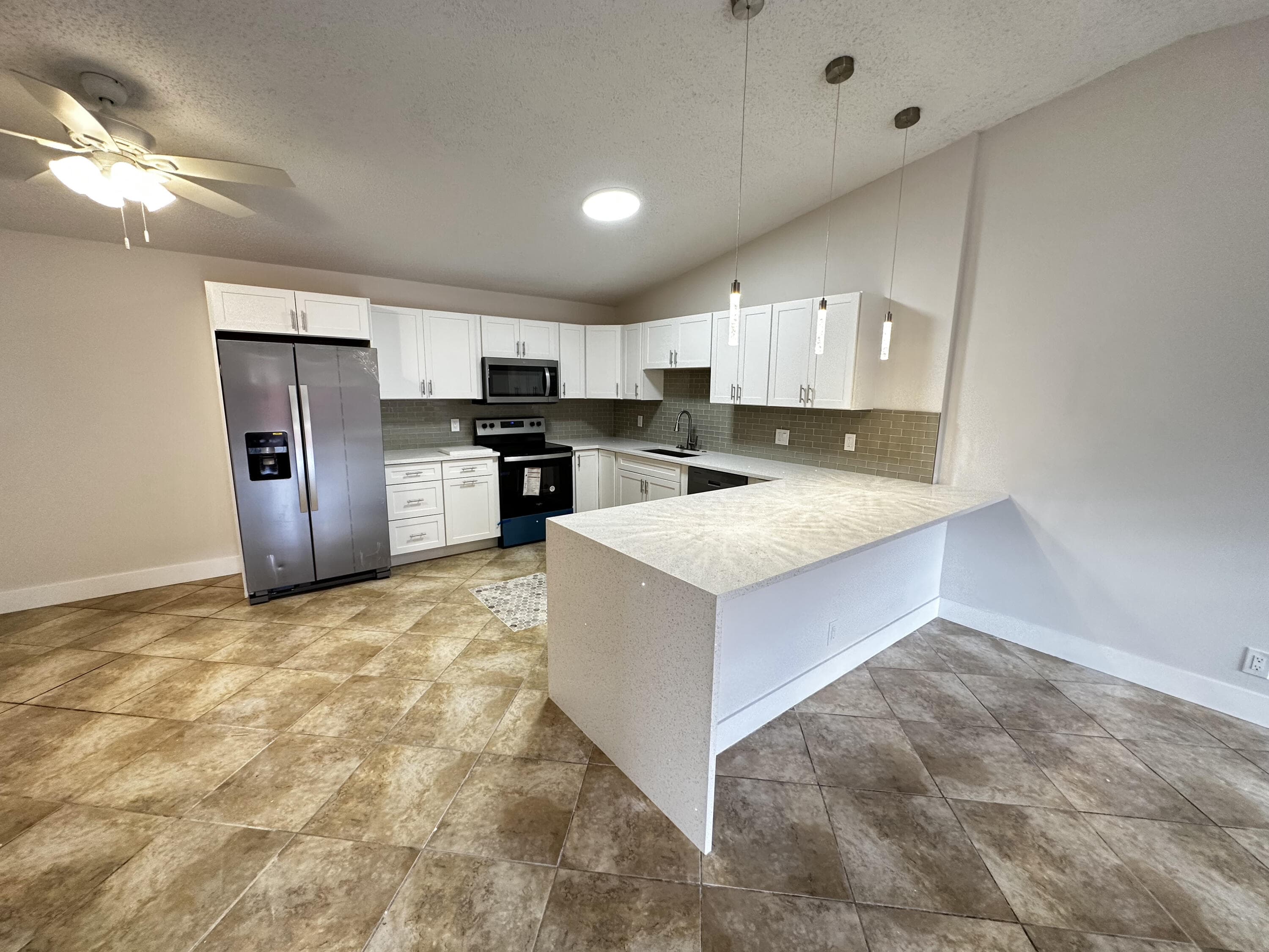 4326 Woodstock Drive C, West Palm Beach, FL 33409 — photo 7 of 41