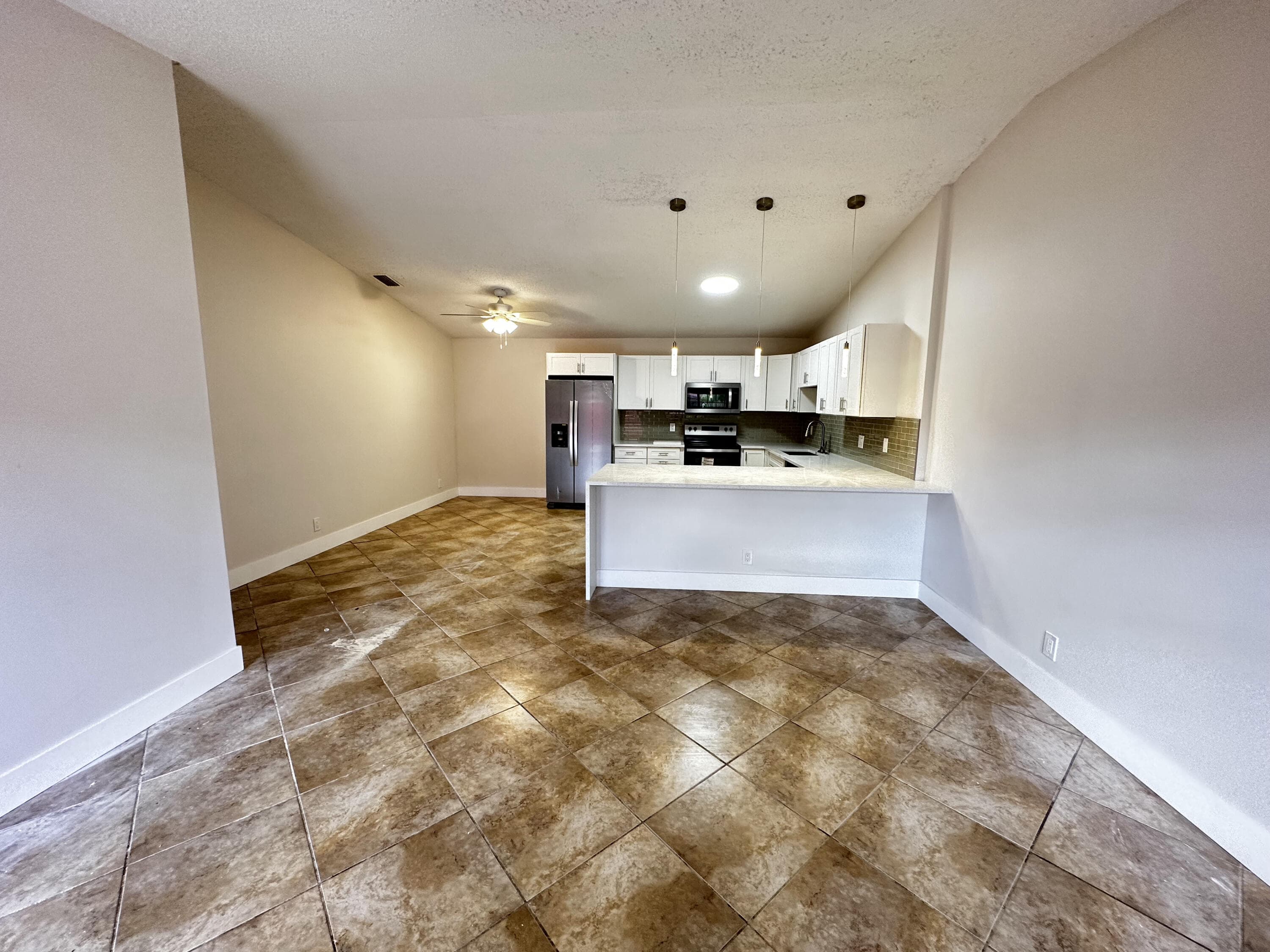 4326 Woodstock Drive C, West Palm Beach, FL 33409 — photo 16 of 41