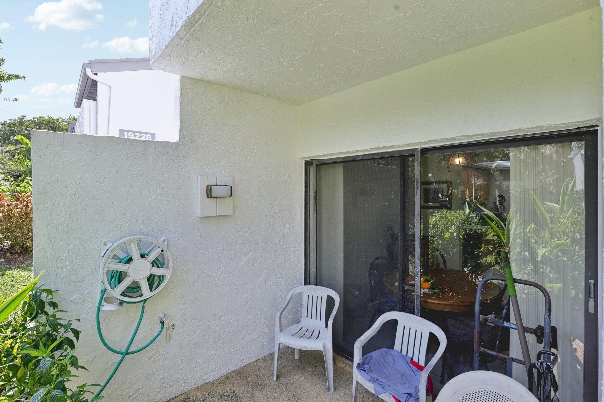 19232 NE 25th Avenue 221b, Miami, FL 33180 — photo 3 of 47