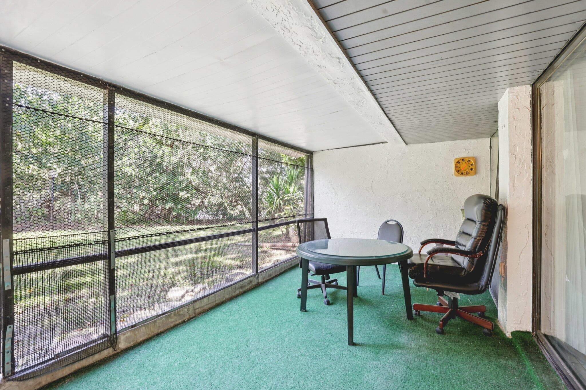 19232 NE 25th Avenue 221b, Miami, FL 33180 — photo 37 of 47