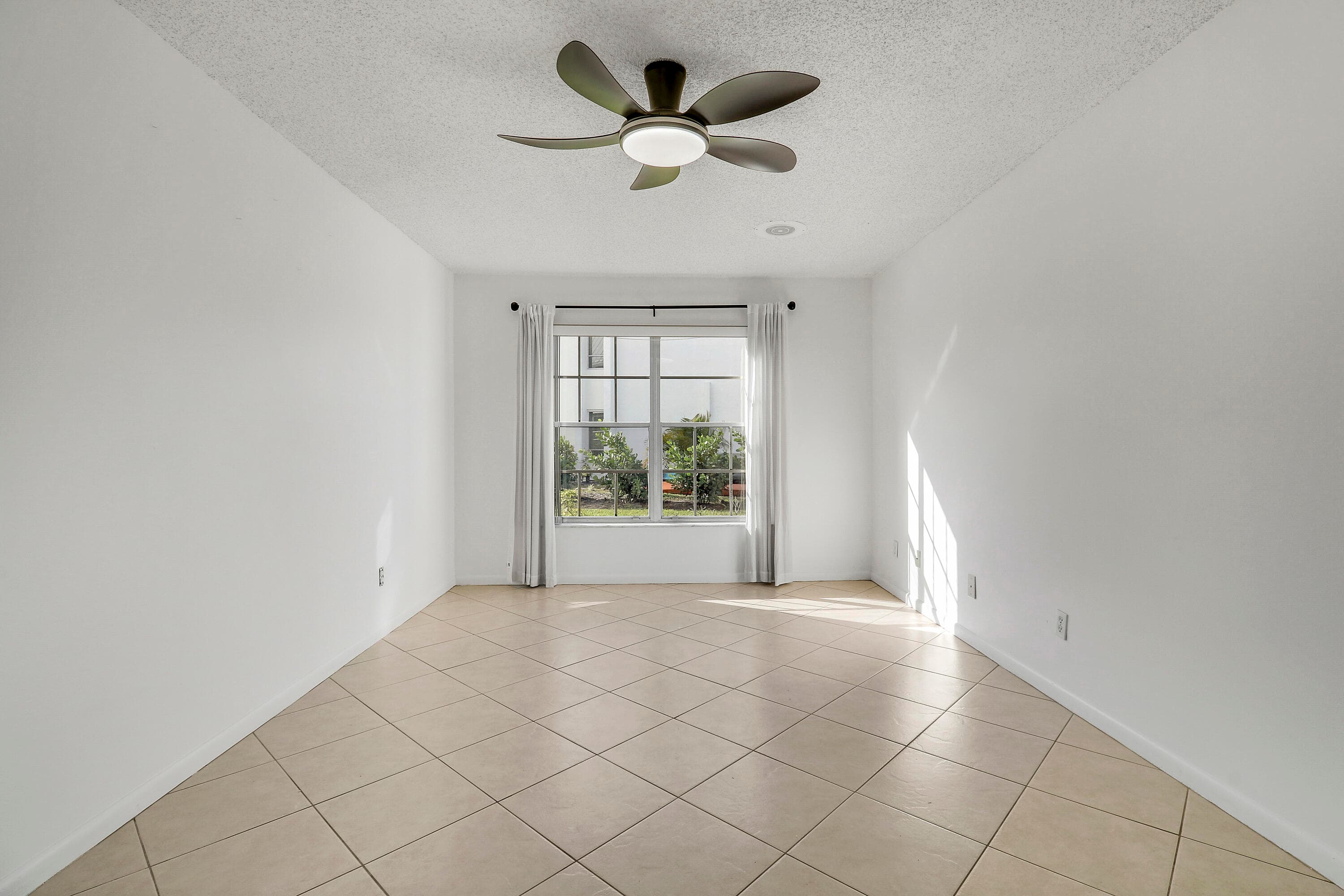 964 NW Spruce Ridge Drive D1, Stuart, FL 34994 — photo 19 of 33
