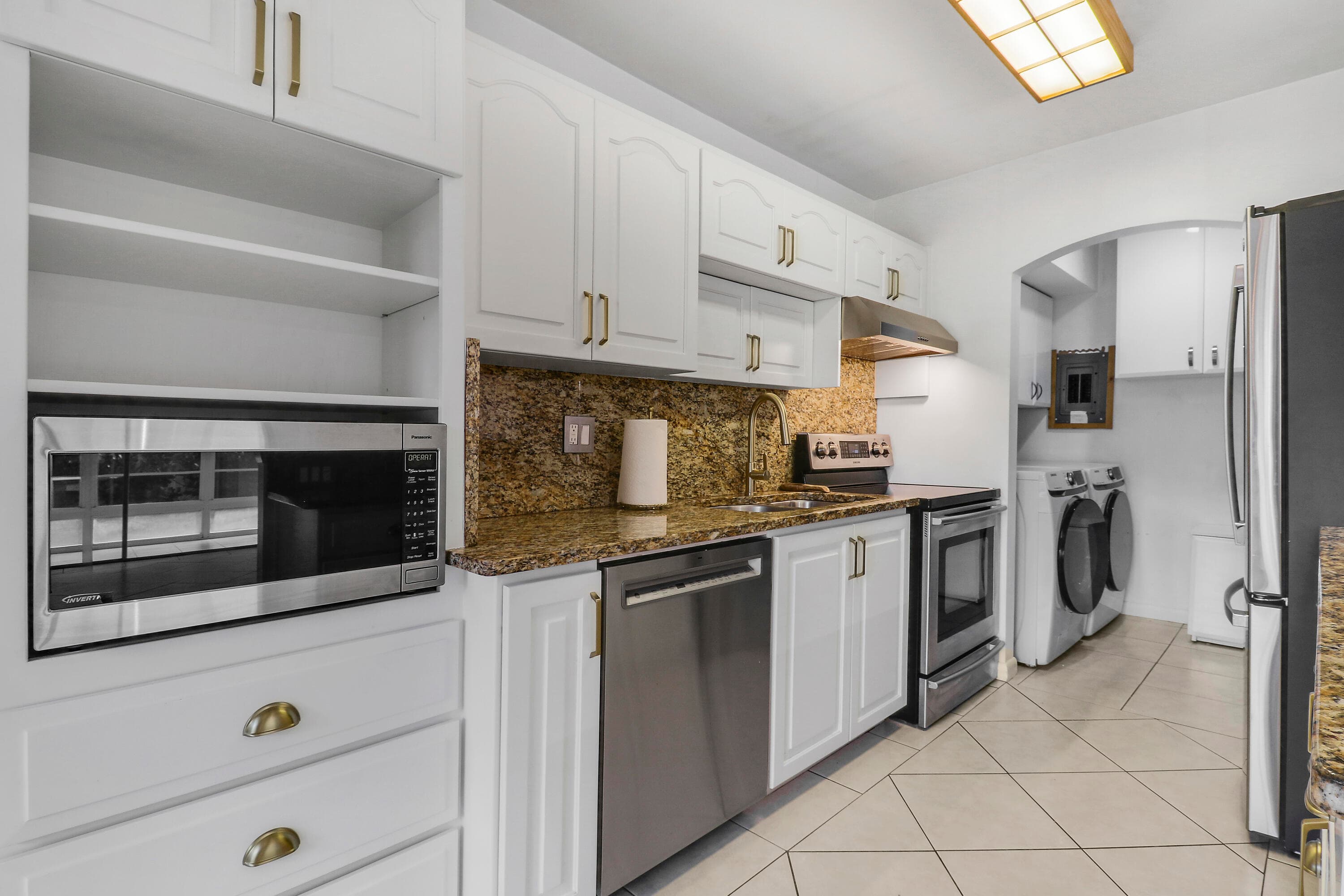 964 NW Spruce Ridge Drive D1, Stuart, FL 34994 — photo 4 of 33