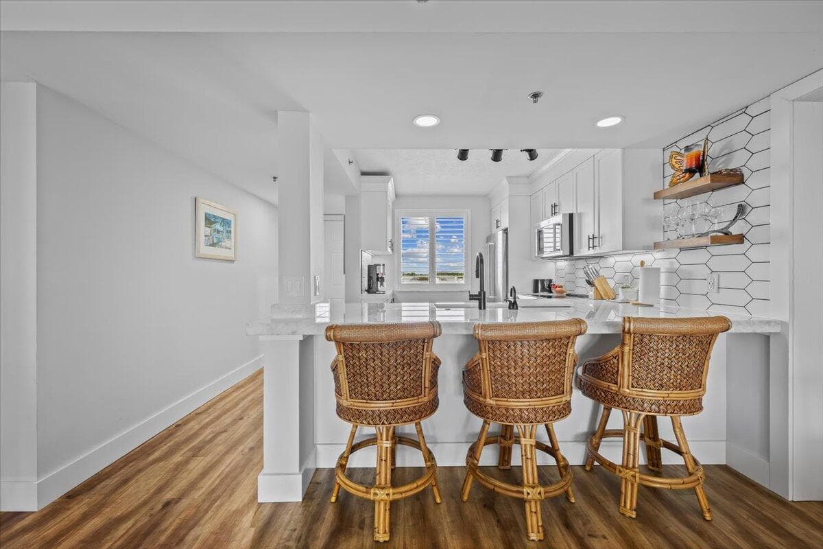 201 S Seas Drive 404, Jupiter, FL 33477 — photo 7 of 30