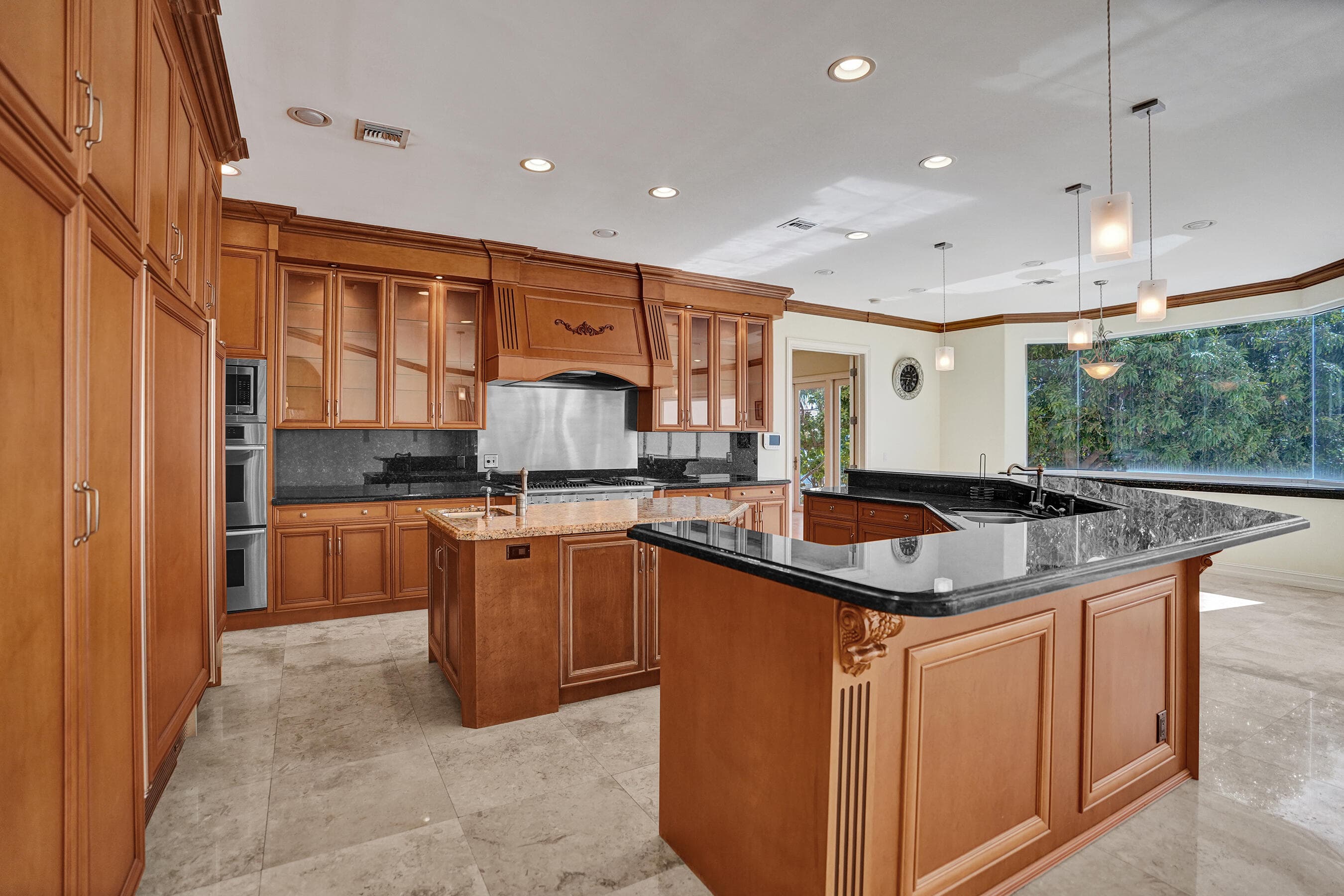 2330 NE 31st Court, Lighthouse Point, FL 33064 — photo 11 of 48