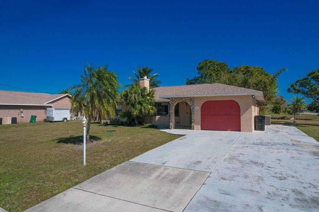 2097 SE Mantua Street, Port St. Lucie, FL 34952 — photo 23 of 29