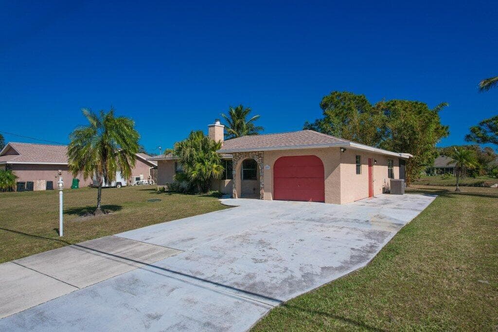 2097 SE Mantua Street, Port St. Lucie, FL 34952 — photo 25 of 29