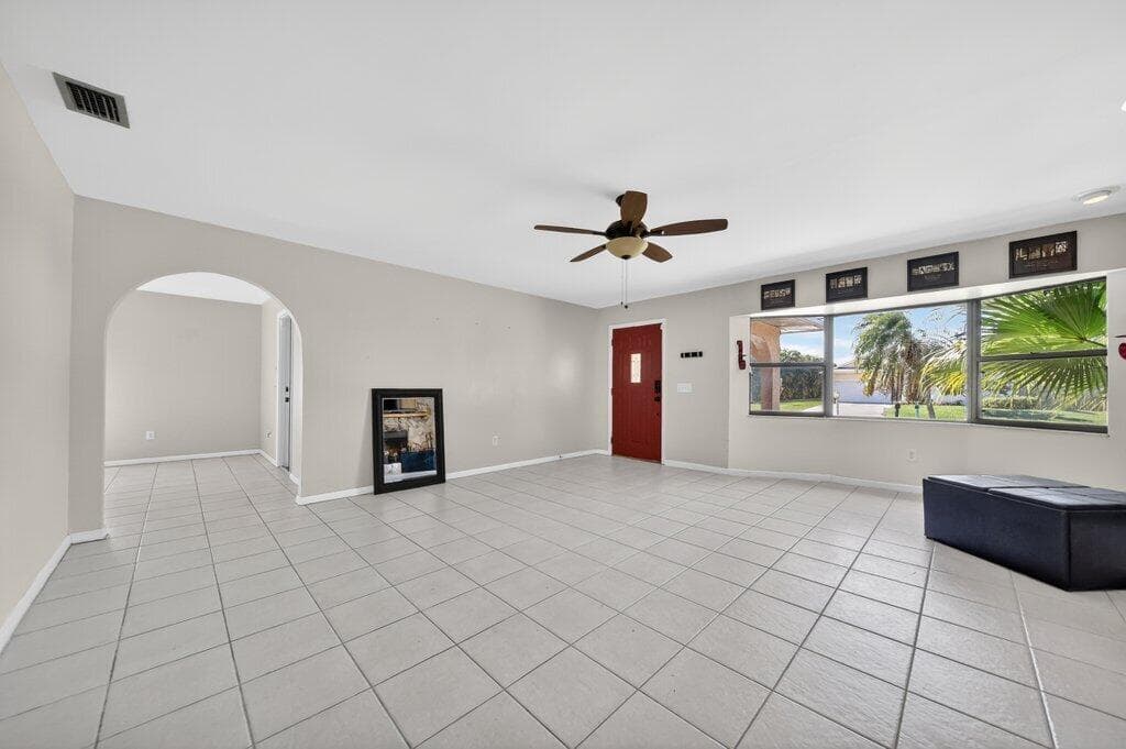 2097 SE Mantua Street, Port St. Lucie, FL 34952 — photo 10 of 29