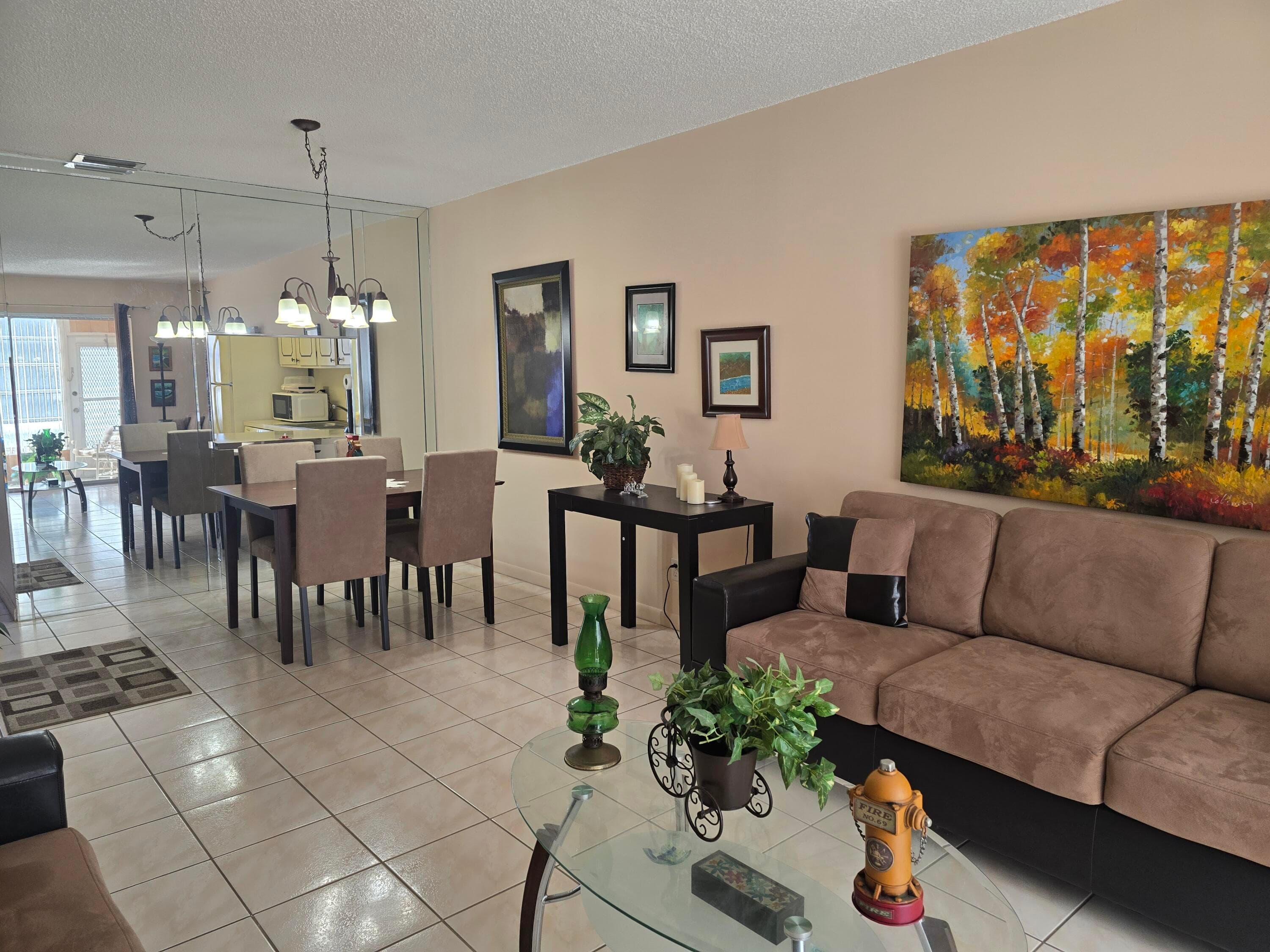 118 Lake Olive Drive, West Palm Beach, FL 33411 — photo 8 of 20