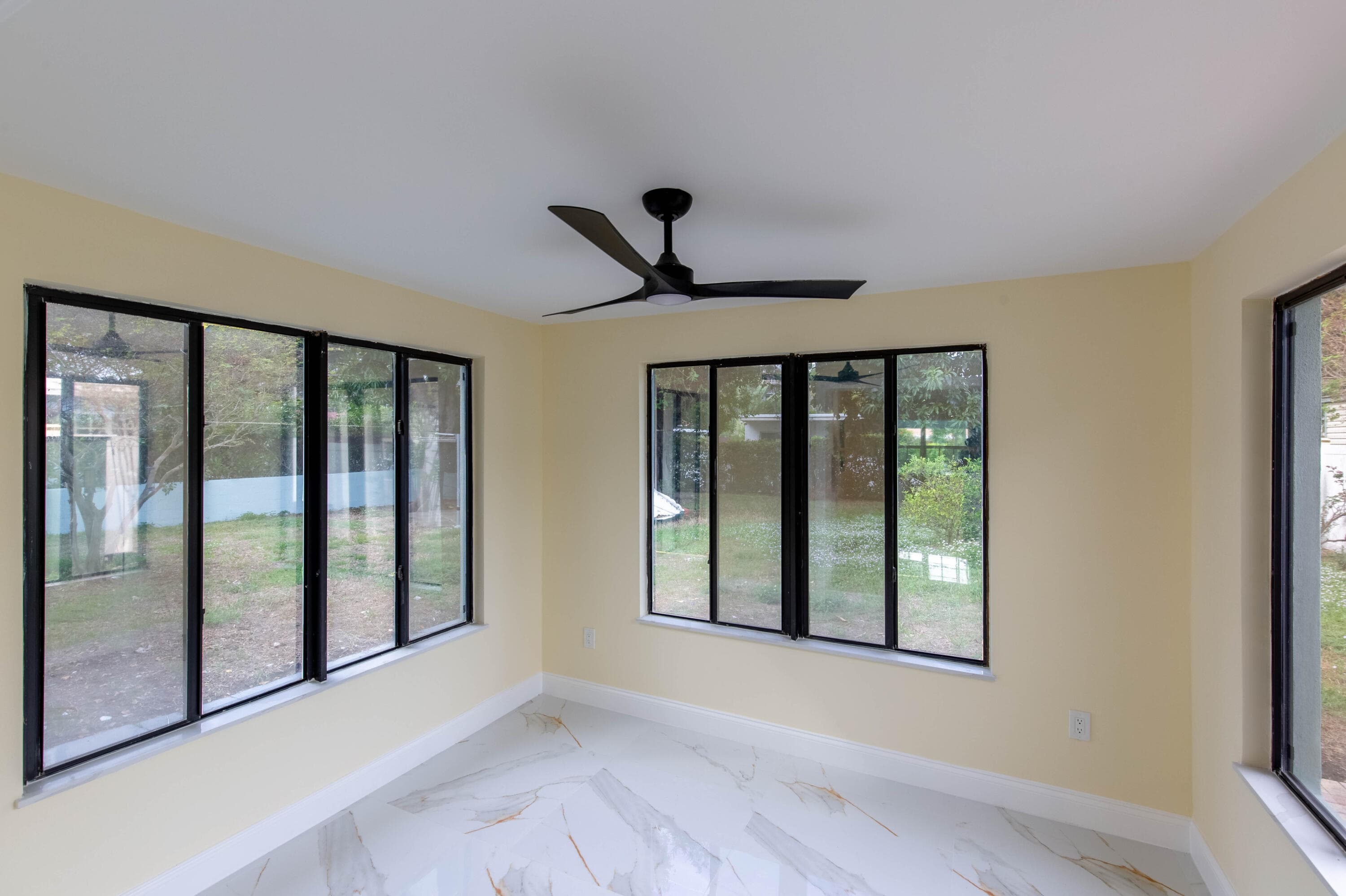405 NE 24th Avenue, Pompano Beach, FL 33062 — photo 13 of 39