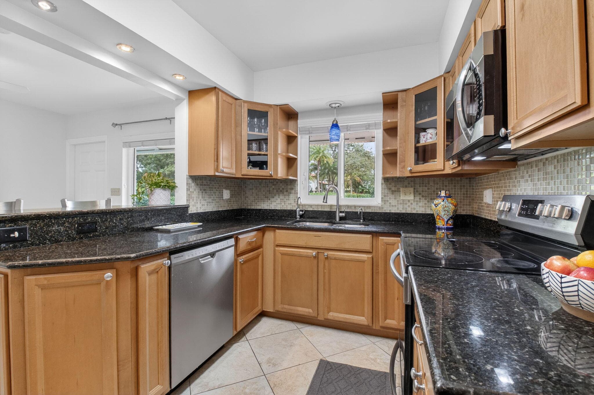 400 E Conference Drive, Boca Raton, FL 33486 — photo 16 of 44