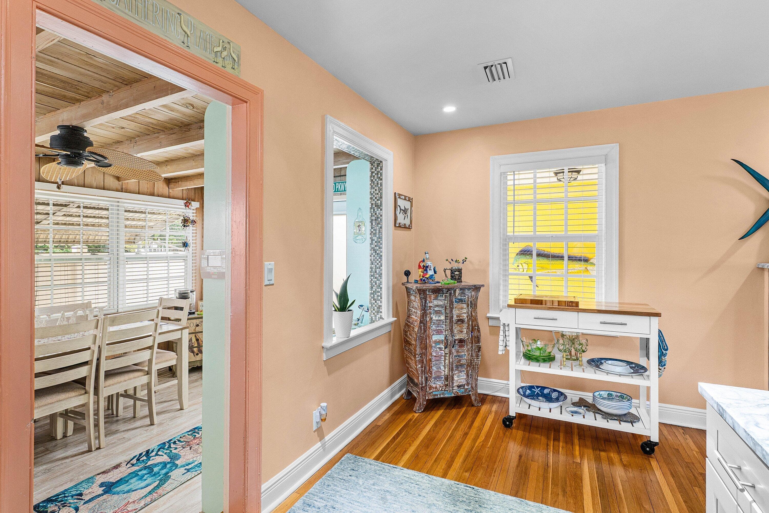 411 3rd Avenue N, Lake Worth Beach, FL 33460 — photo 10 of 39