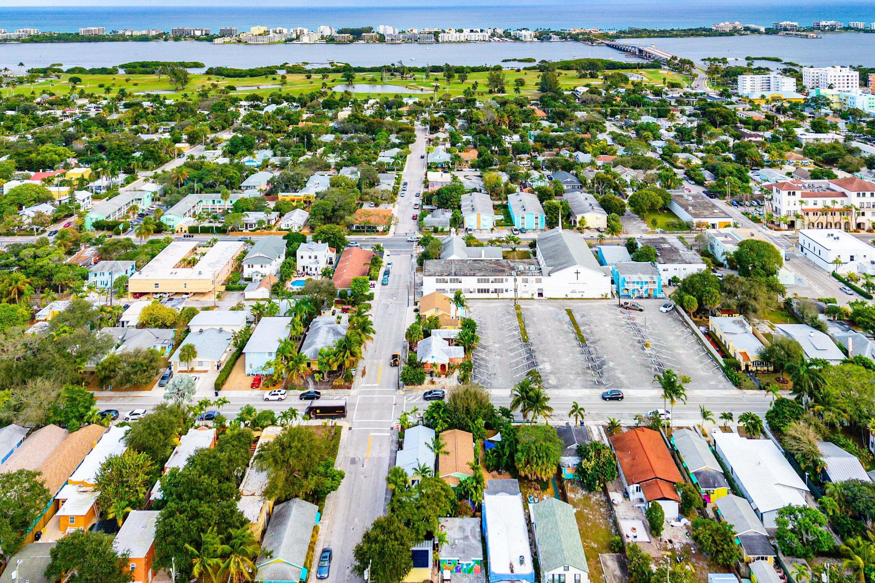 411 3rd Avenue N, Lake Worth Beach, FL 33460 — photo 33 of 39