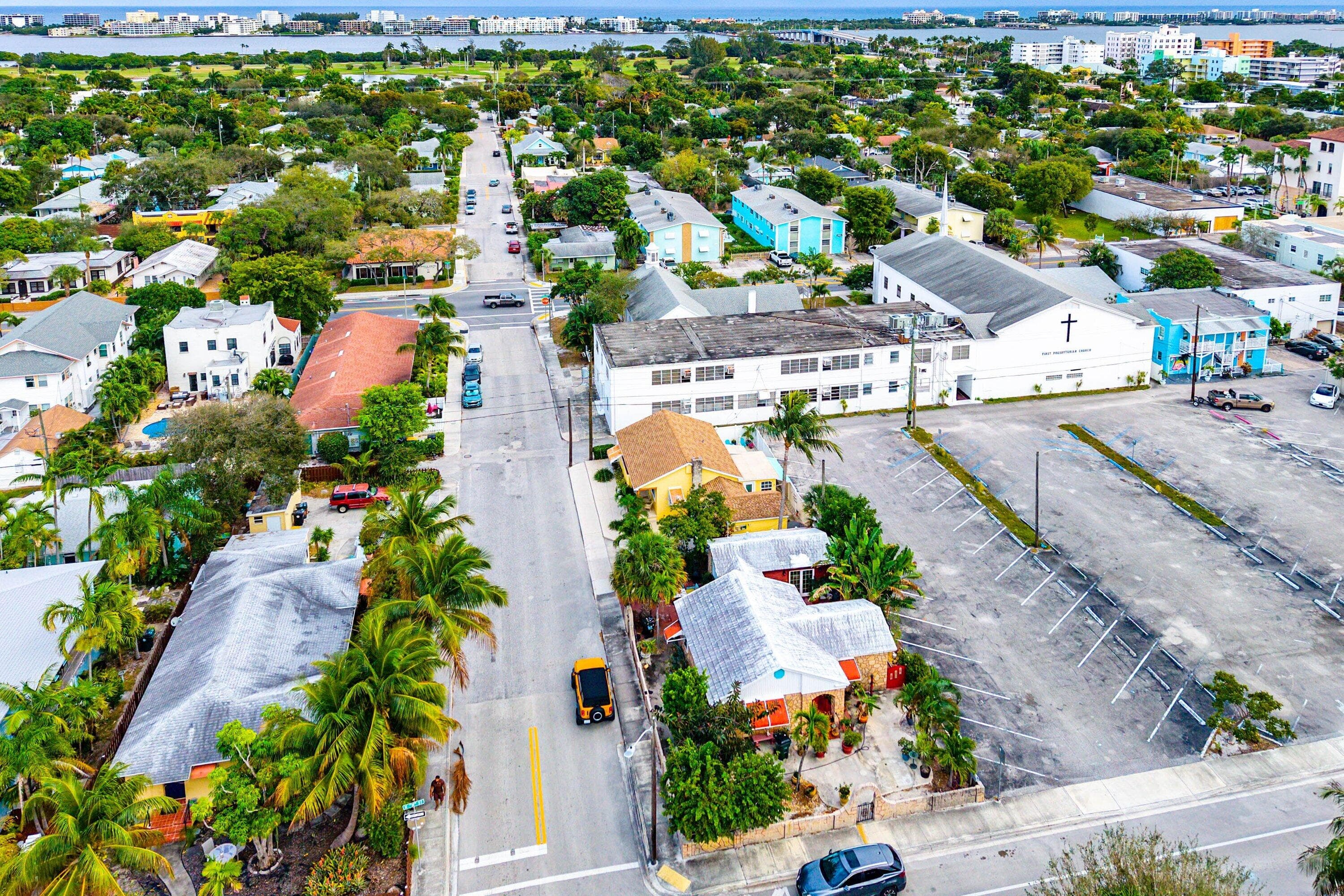 411 3rd Avenue N, Lake Worth Beach, FL 33460 — photo 37 of 39