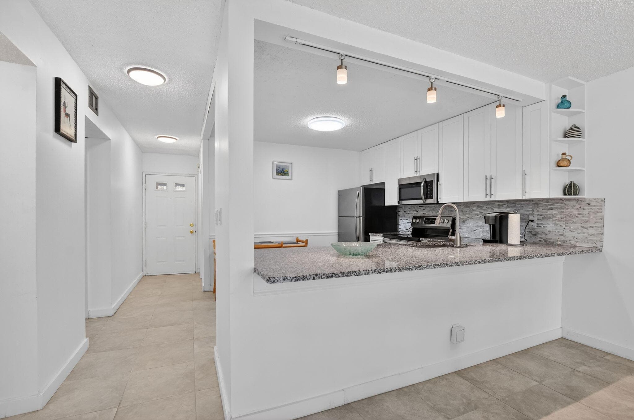 9110 Fairbanks Lane 5, Boca Raton, FL 33496 — photo 4 of 41