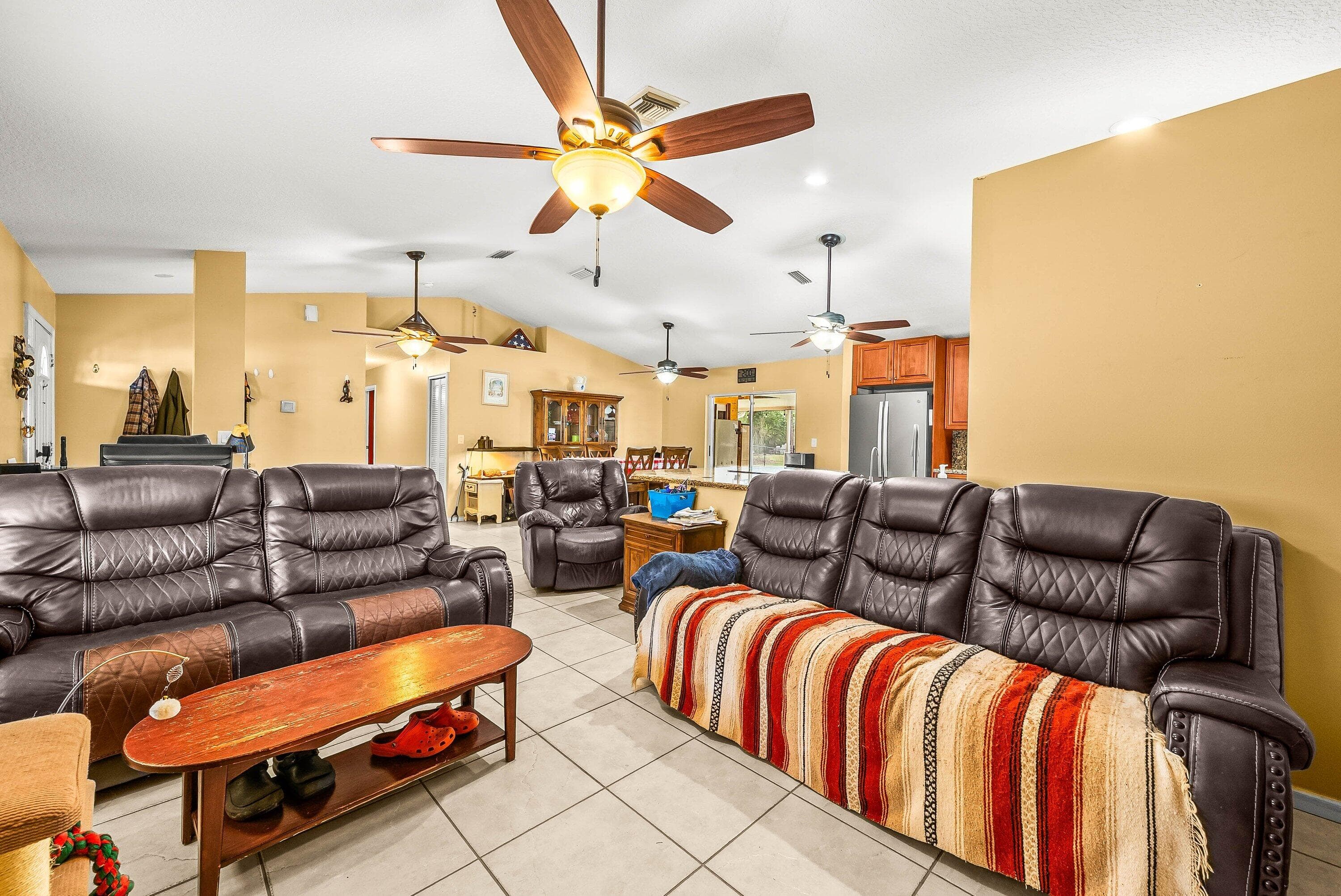 2195 F Road, Loxahatchee Groves, FL 33470 — photo 13 of 54