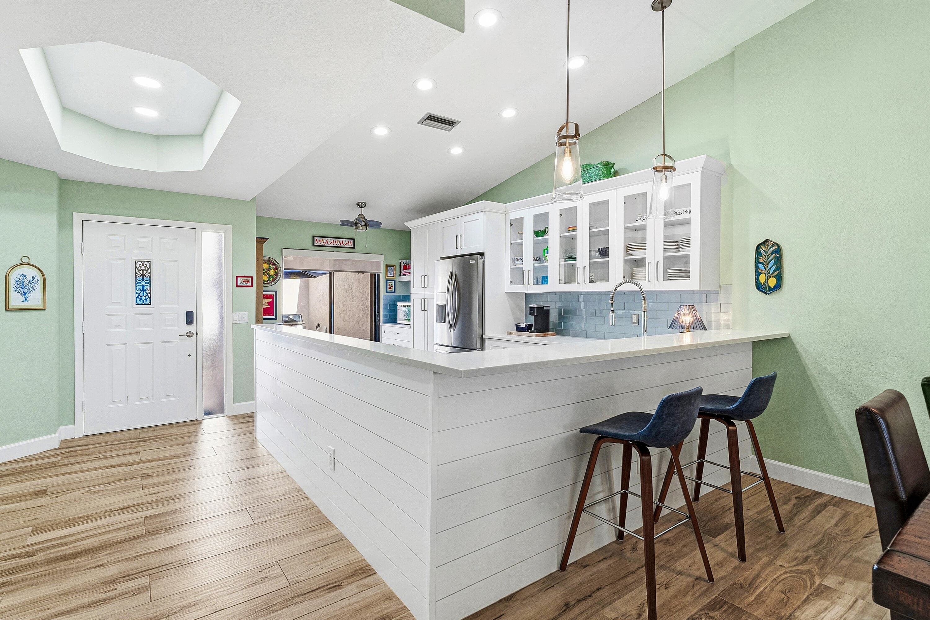 5266 Fairway Woods Drive 4012, Delray Beach, FL 33484 — photo 5 of 32