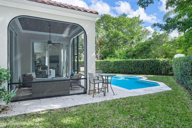 2707 Players Court, Wellington, FL 33414 — photo 13 of 32