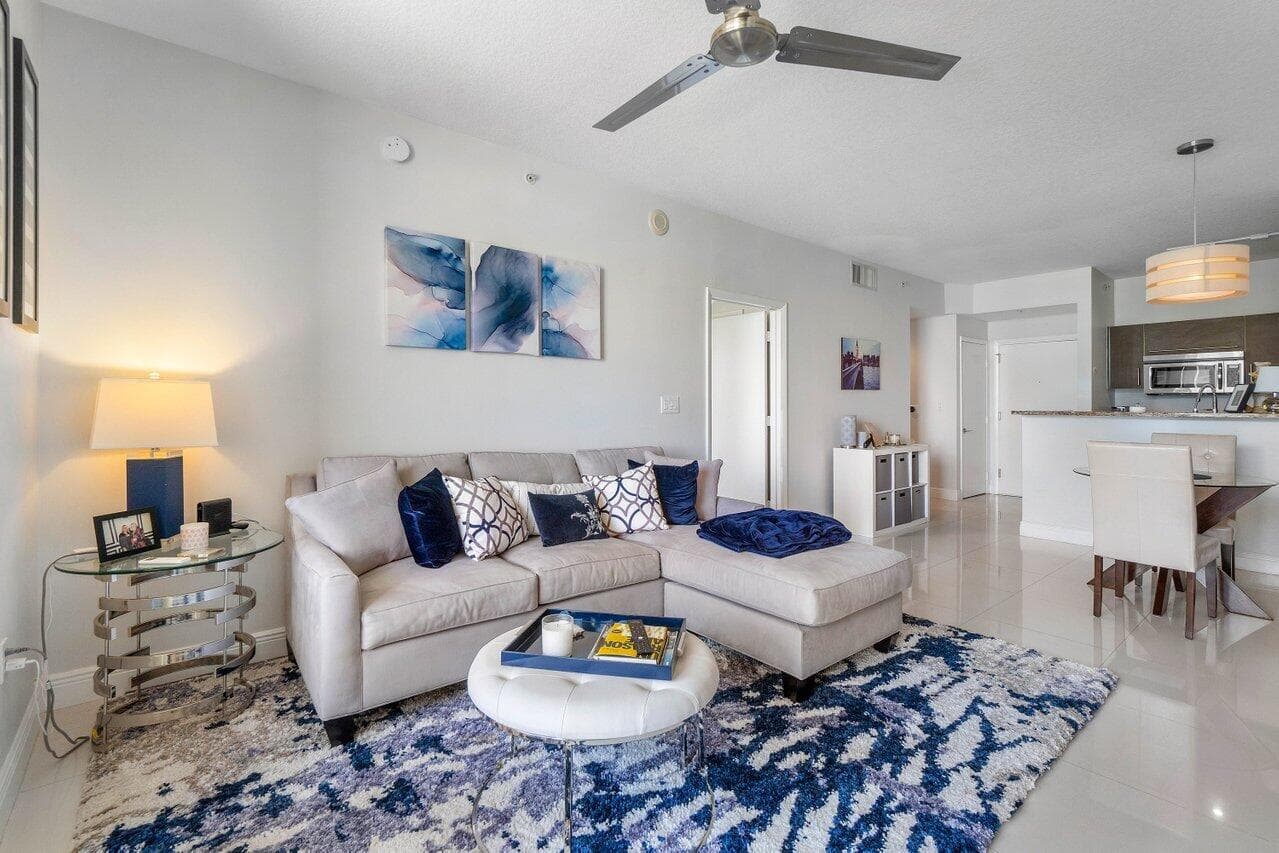 550 Okeechobee Boulevard 1112, West Palm Beach, FL 33401 — photo