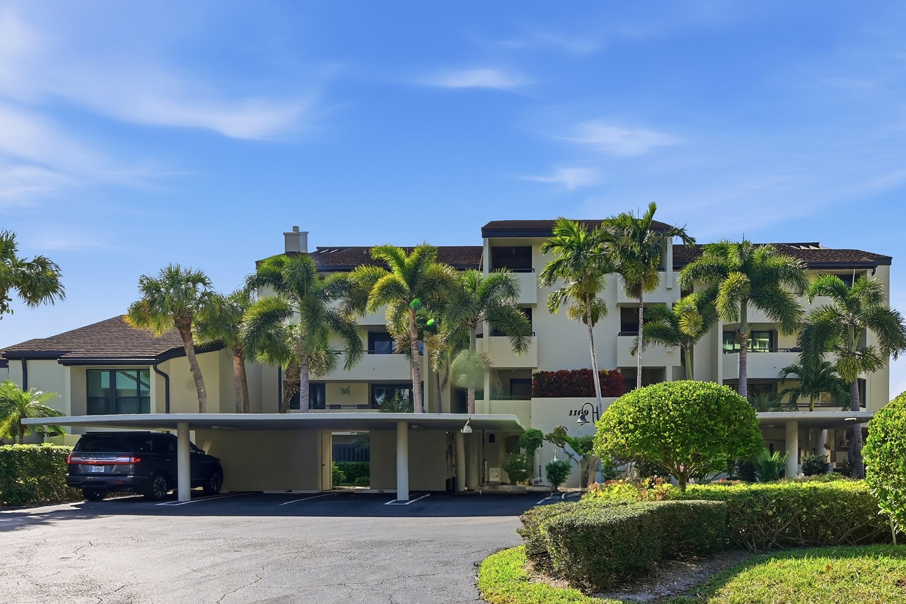 1109 E Marine Way E L1l + Boat Slip #55, North Palm Beach, FL 33408 — photo 5 of 85