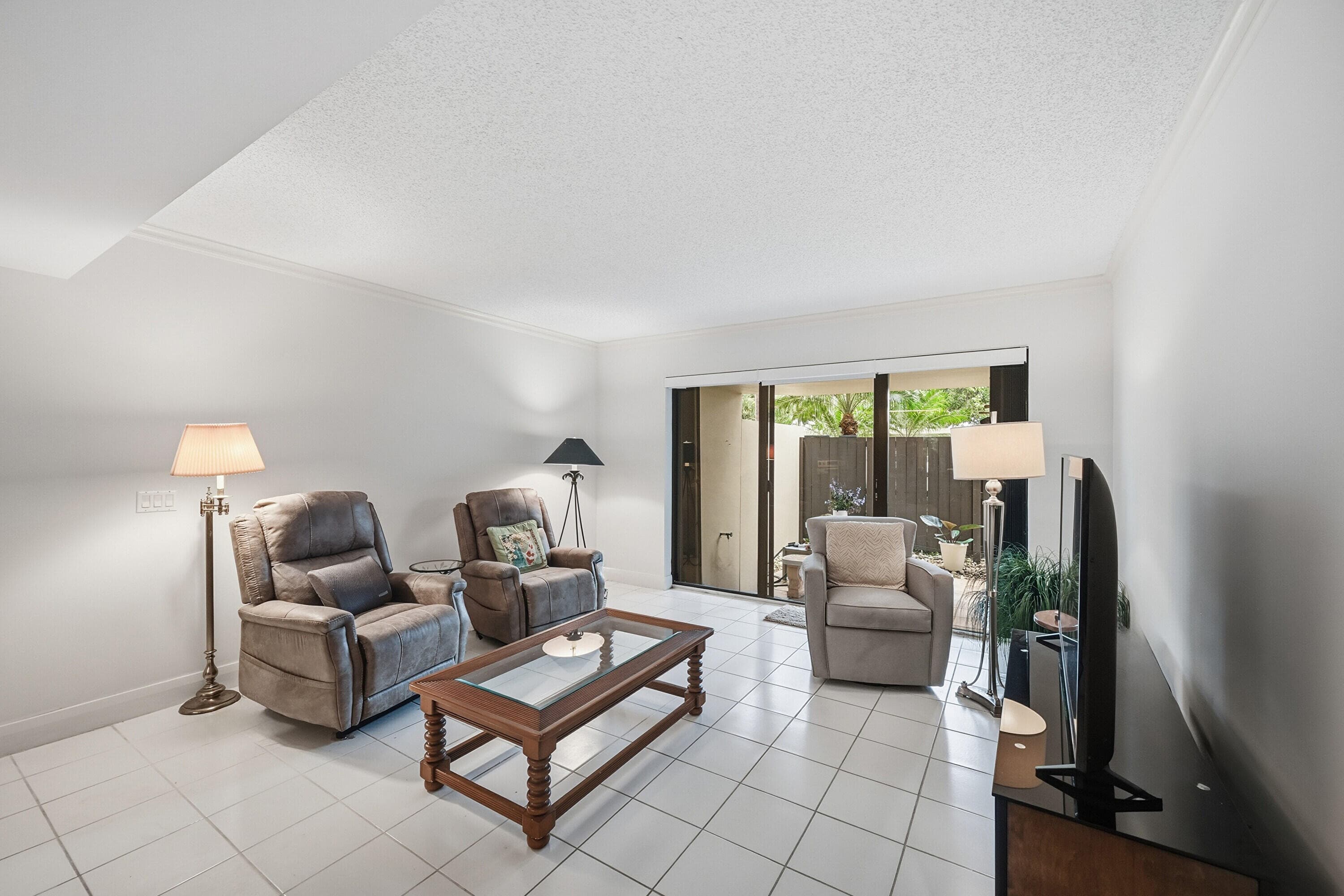 1109 E Marine Way E L1l + Boat Slip #55, North Palm Beach, FL 33408 — photo 31 of 85